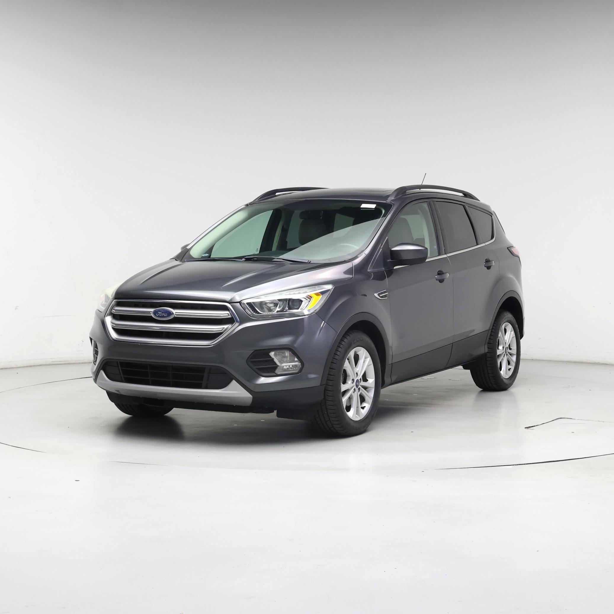 Thumbnail: 2017 Ford Escape - 4