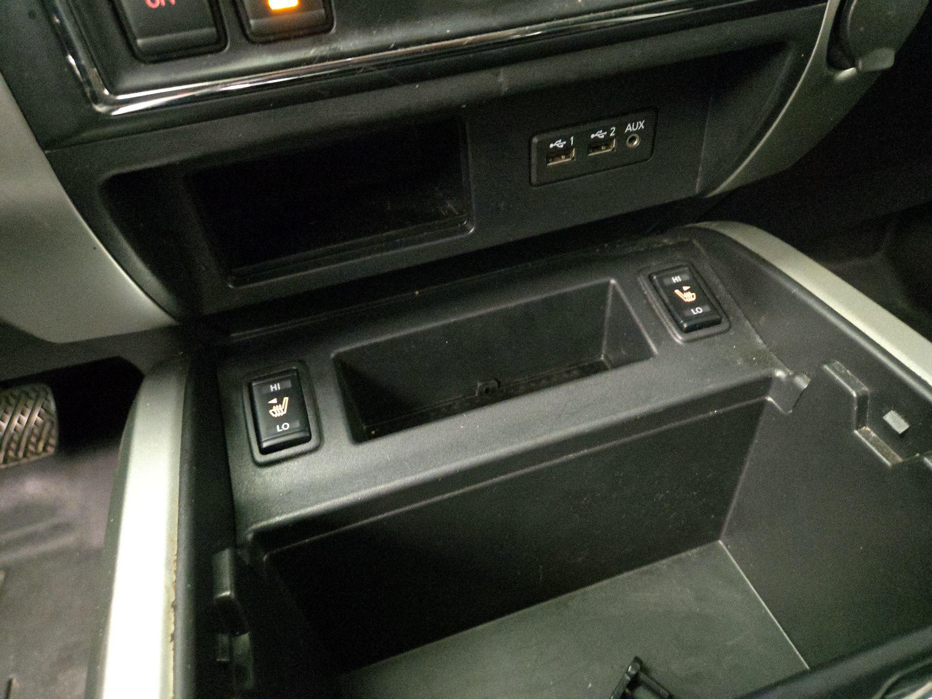 Thumbnail: 2019 Nissan Titan - 19