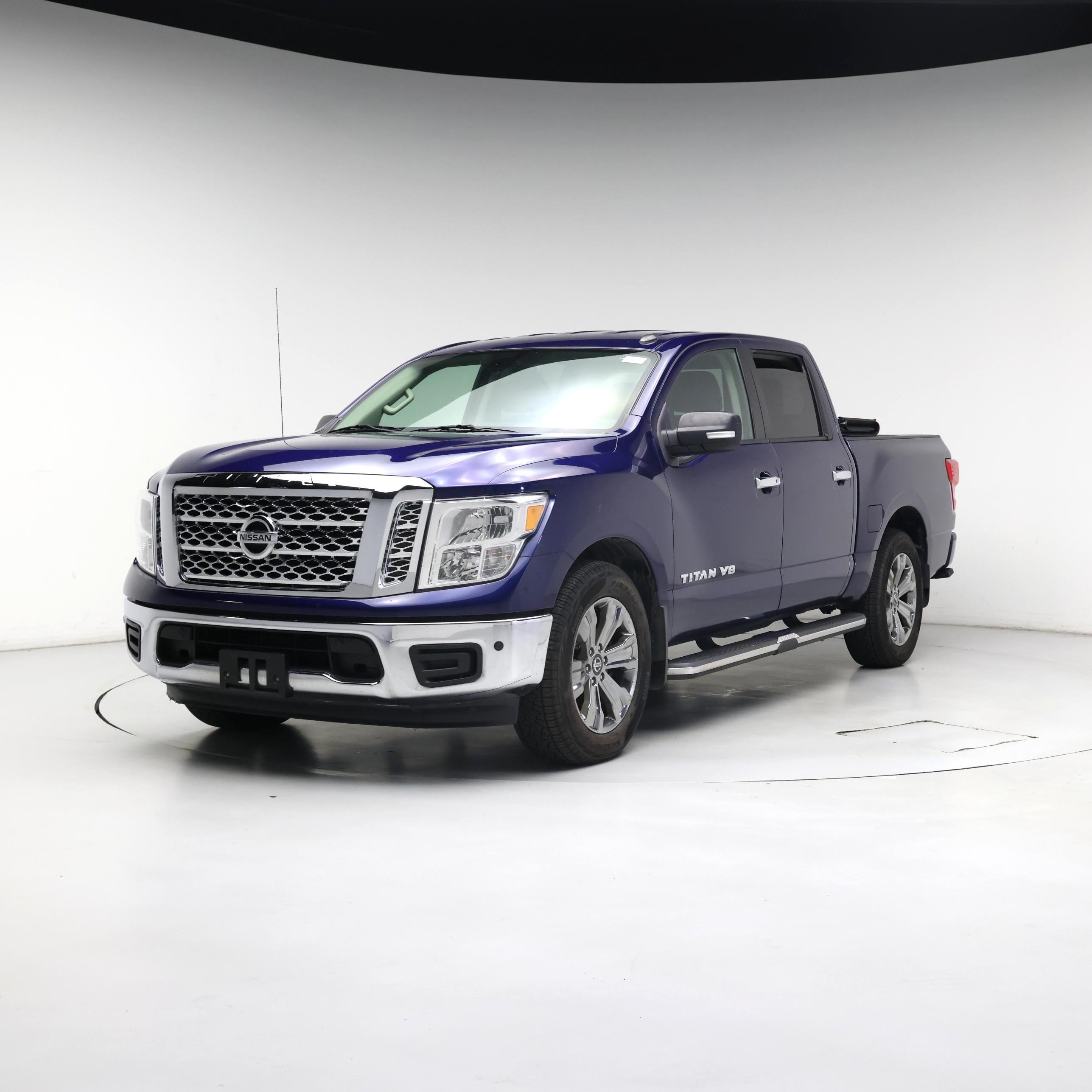 Thumbnail: 2019 Nissan Titan - 4