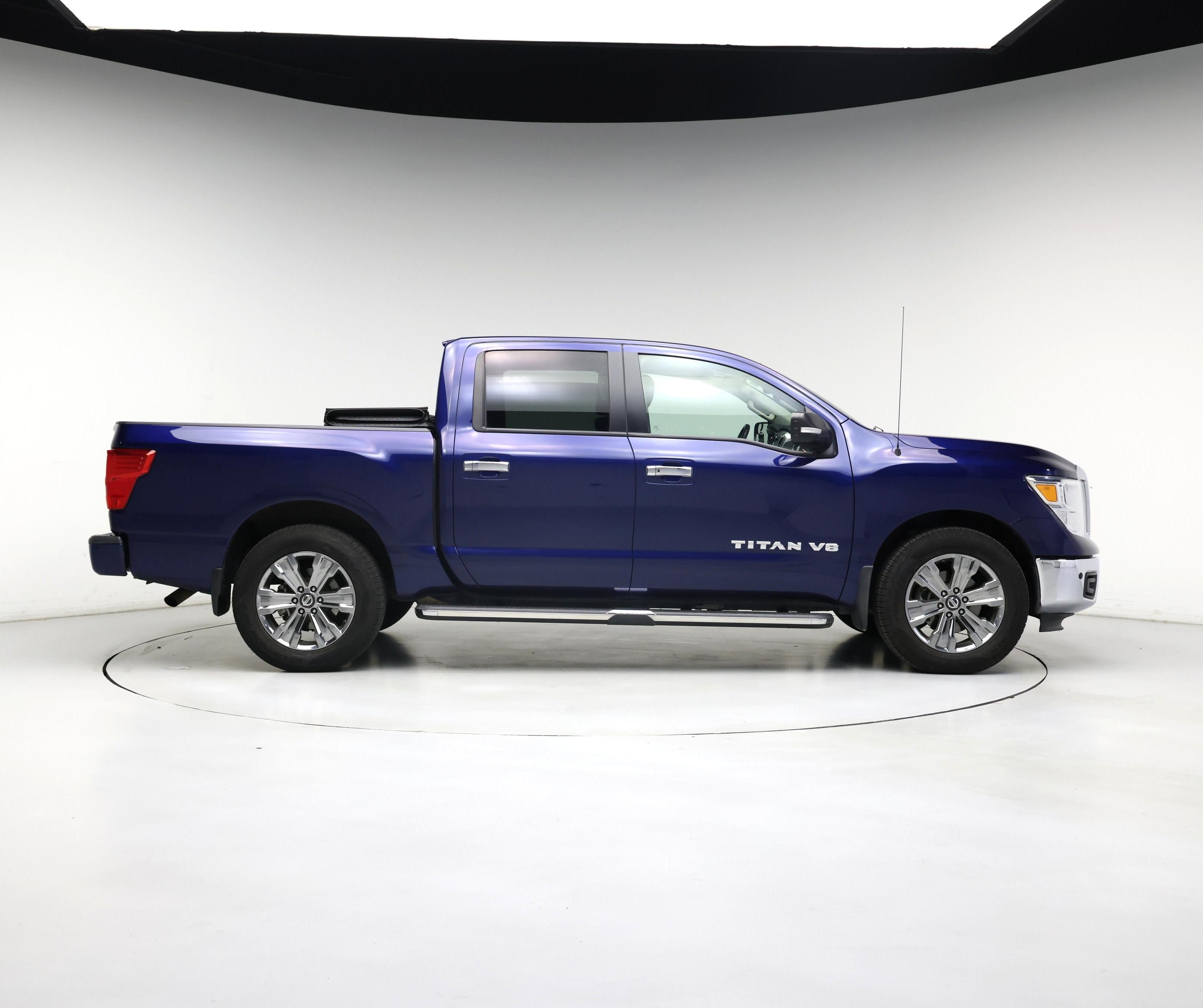 Thumbnail: 2019 Nissan Titan - 7