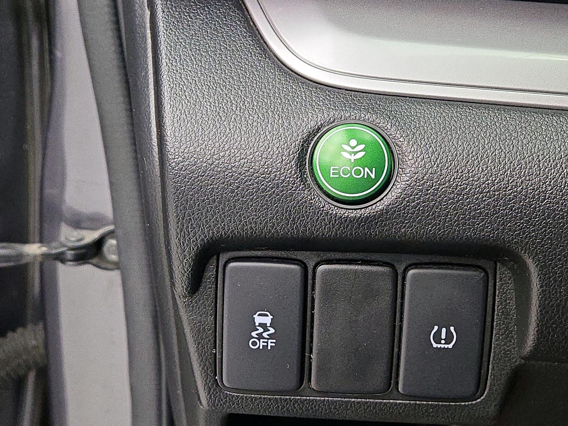 Thumbnail: 2015 Honda CR-V - 13