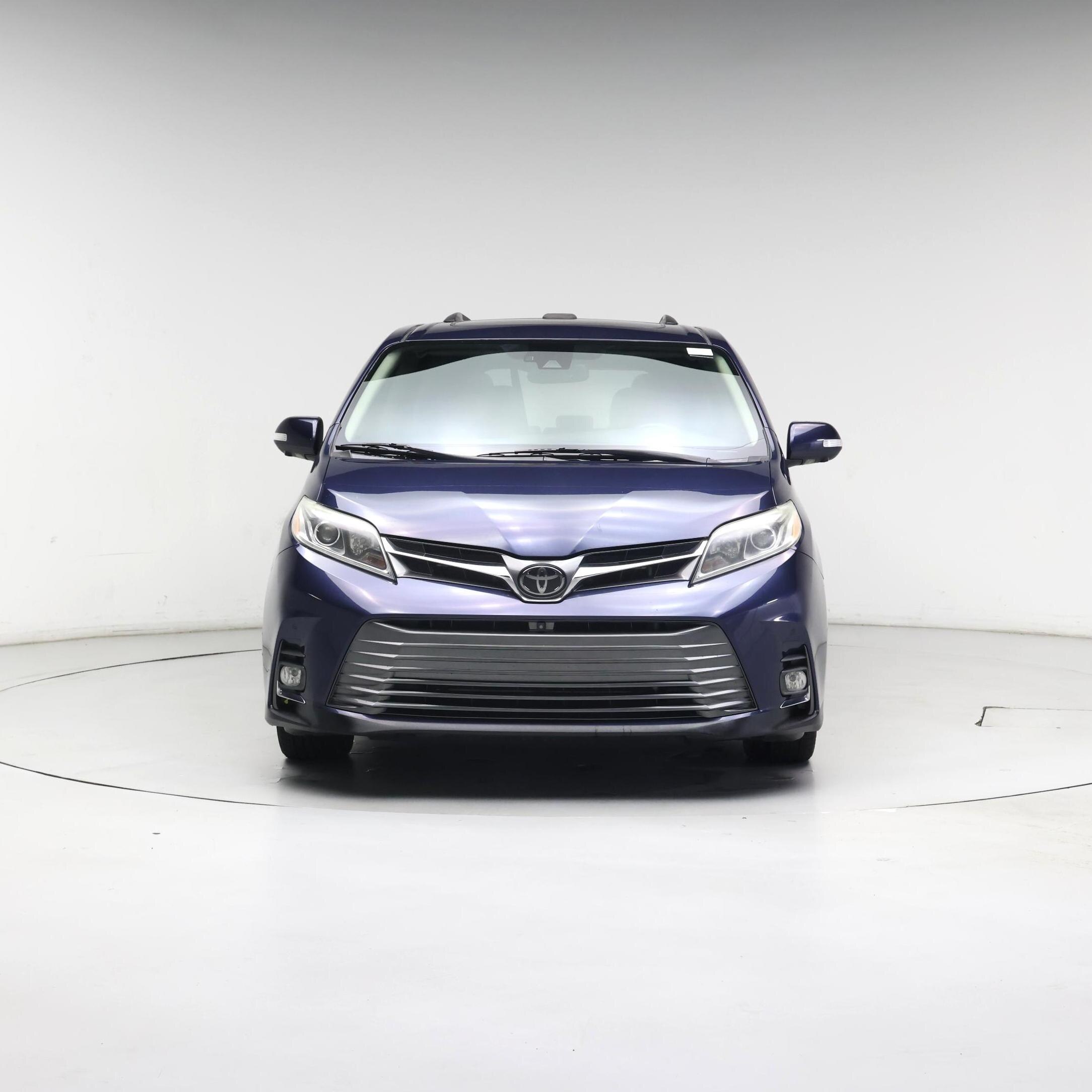 Thumbnail: 2020 Toyota Sienna - 5