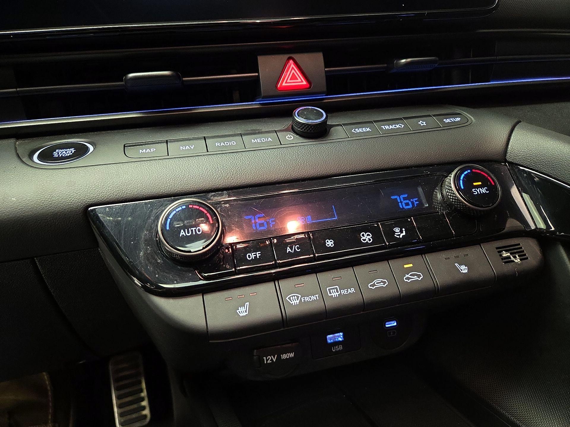 Thumbnail: 2025 Hyundai Elantra - 17