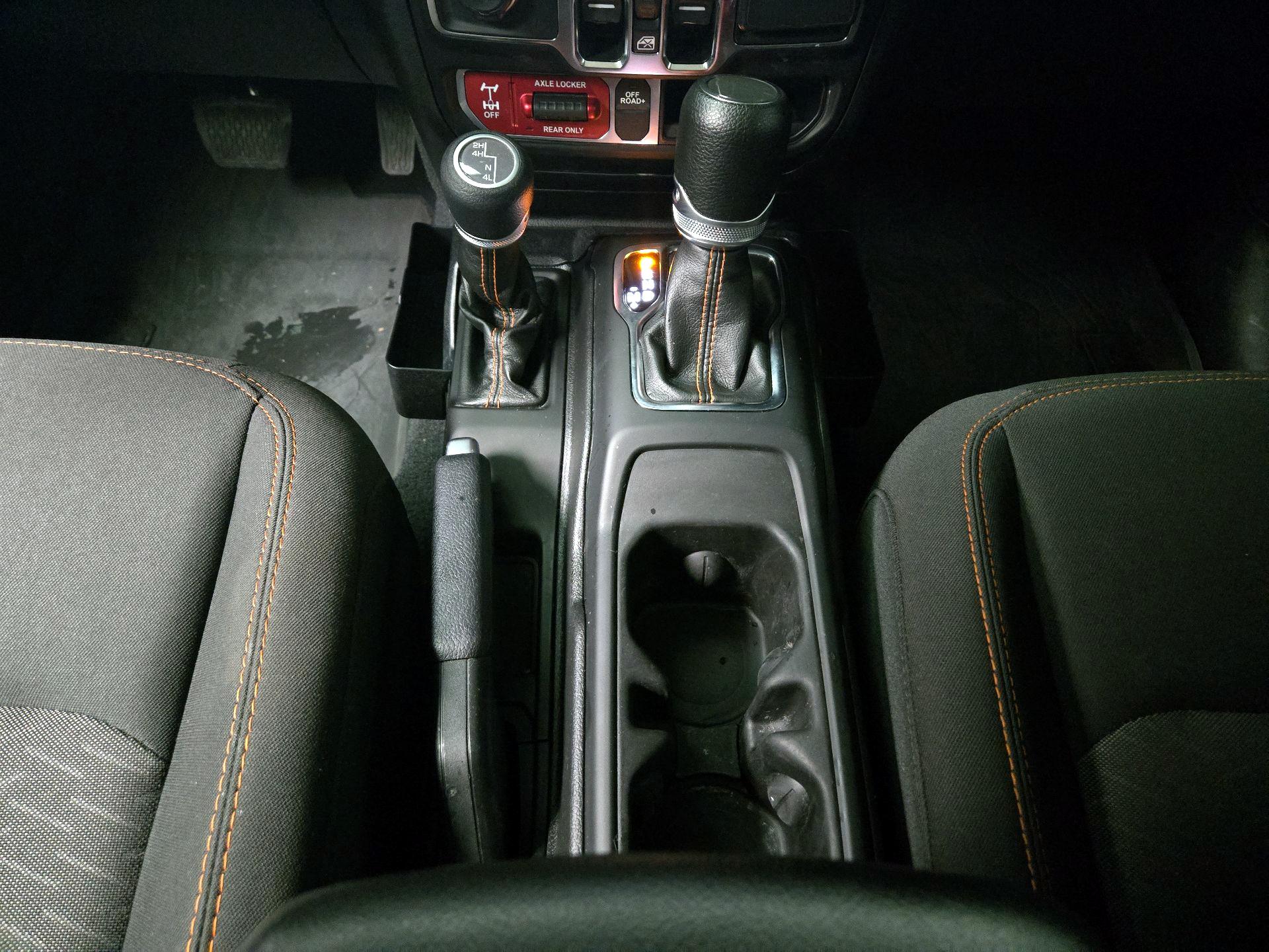 Thumbnail: 2023 Jeep Gladiator - 18