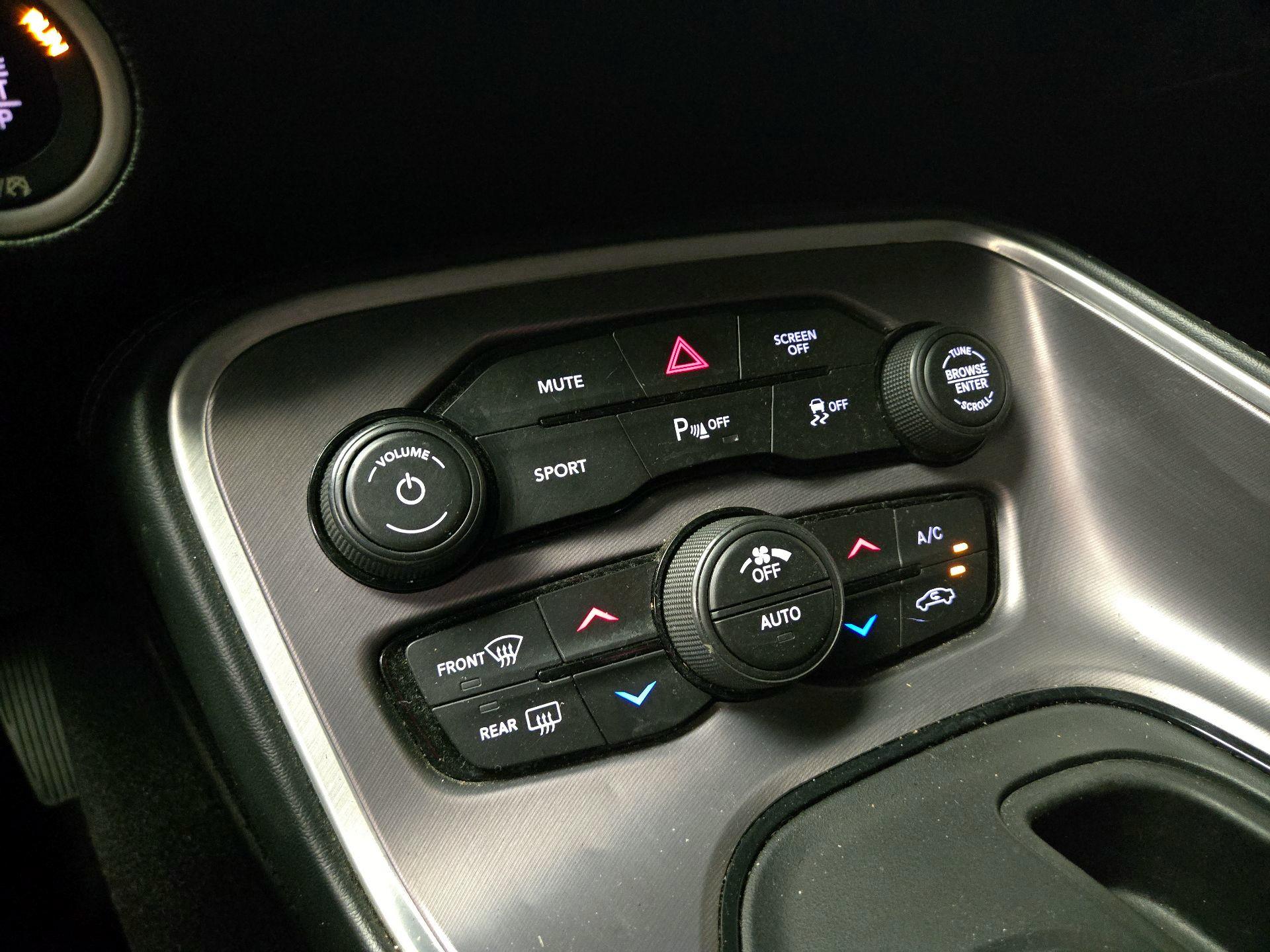 Thumbnail: 2021 Dodge Challenger - 16