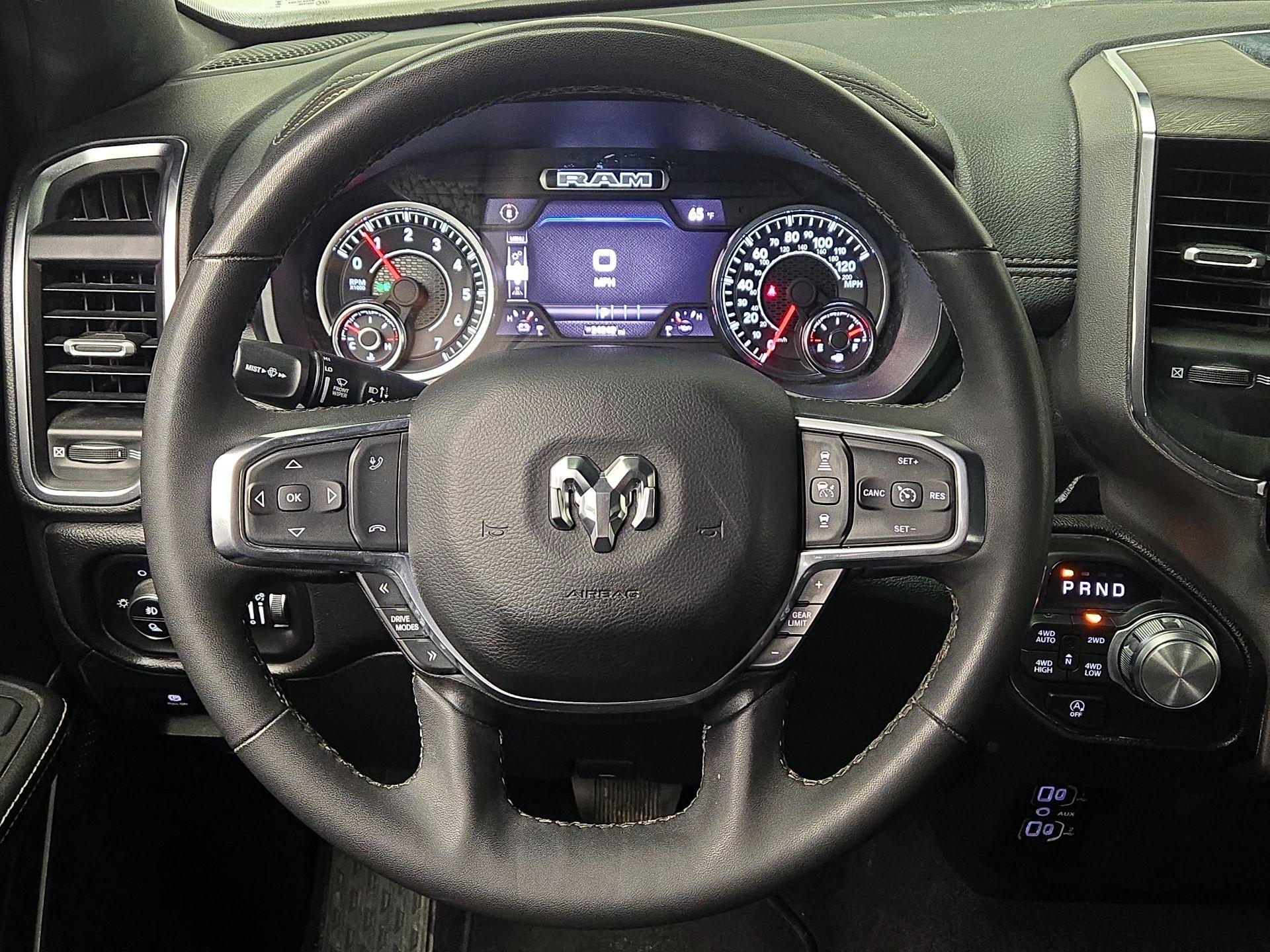 Thumbnail: 2025 RAM 1500 - 10