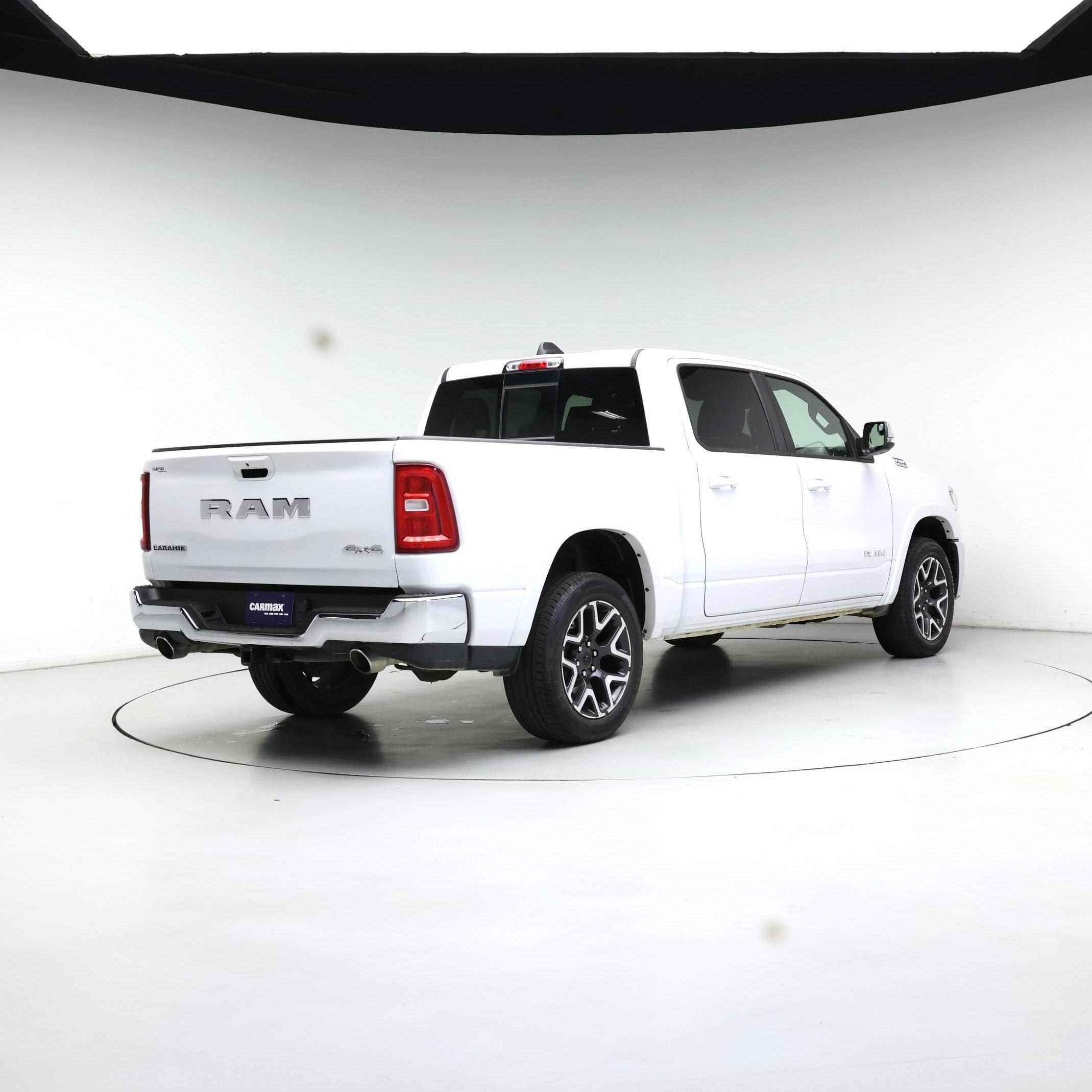 Thumbnail: 2025 RAM 1500 - 8