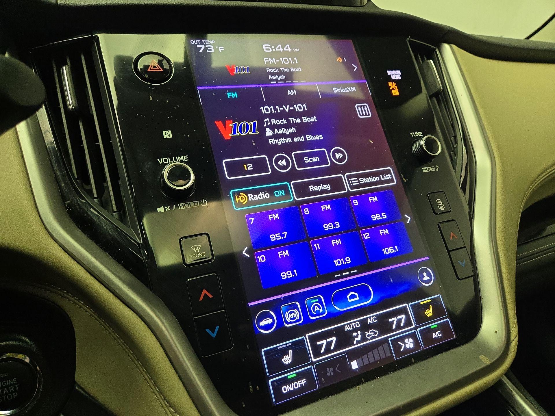 Thumbnail: 2022 Subaru Outback - 16