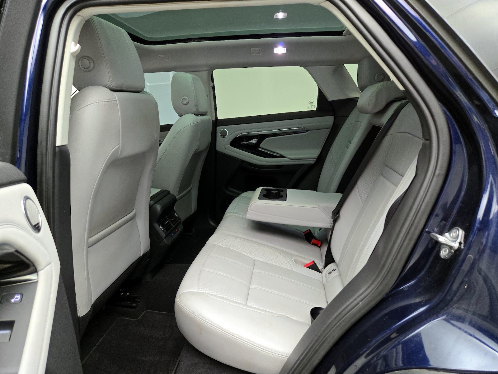 2021 Land Rover Range Rover Evoque S - Photo 22