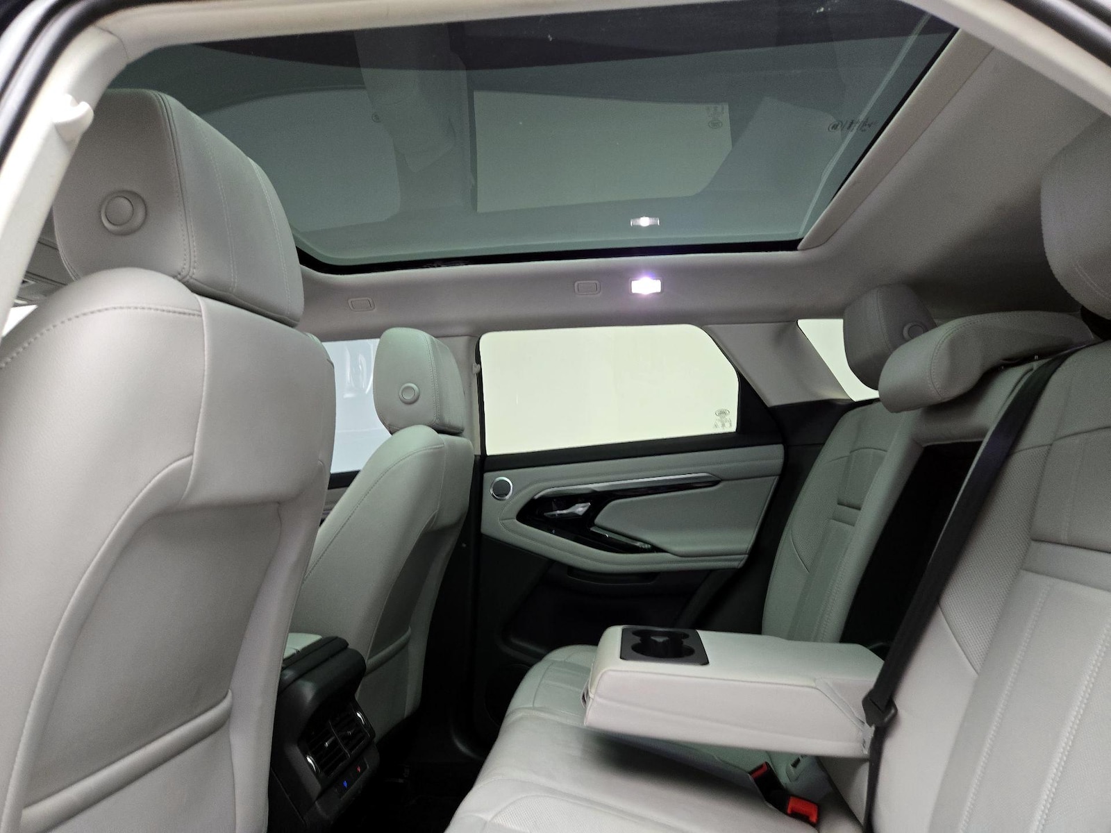 2021 Land Rover Range Rover Evoque S - Photo 25