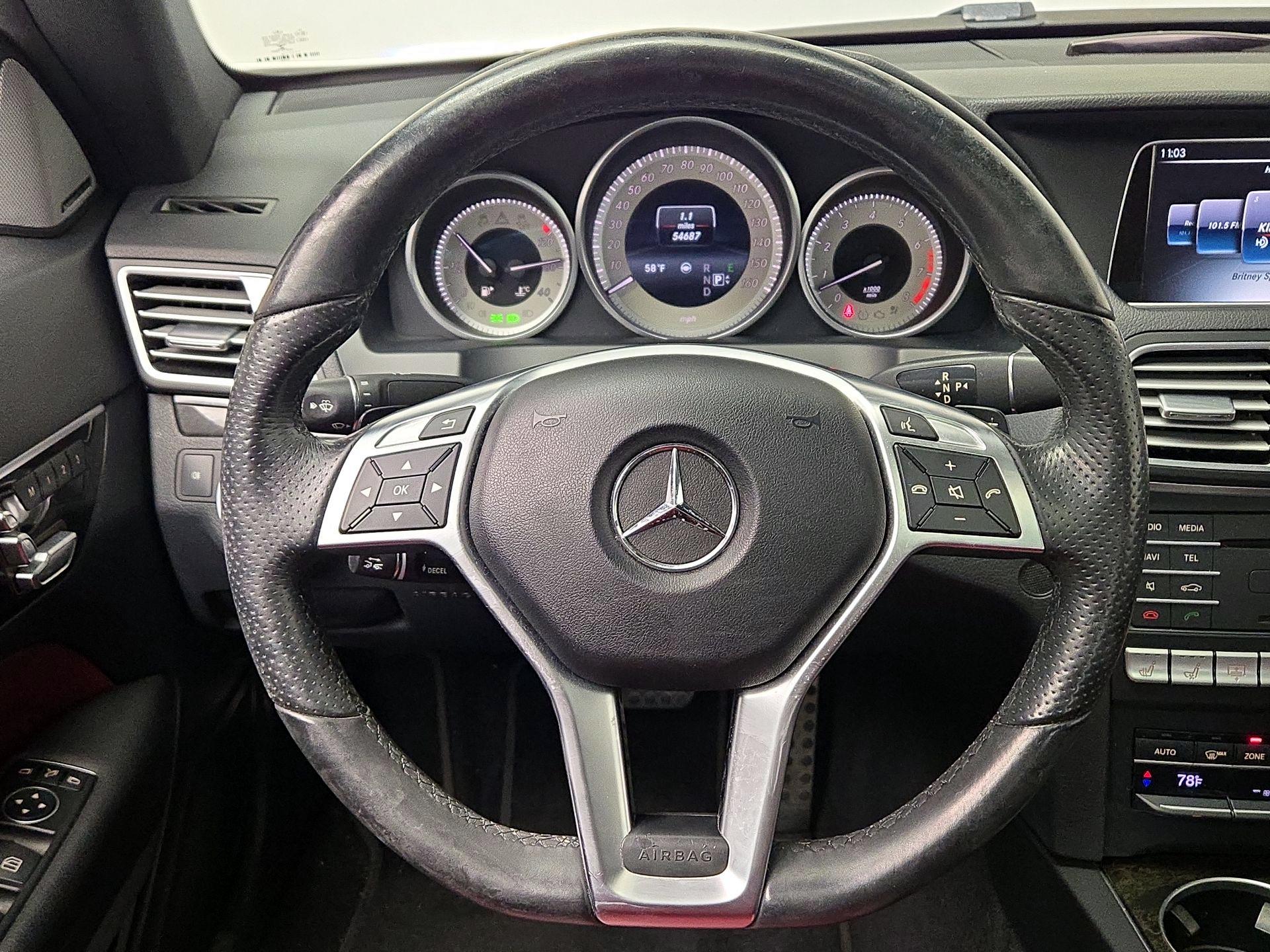 Thumbnail: 2016 Mercedes-Benz E-Class - 10