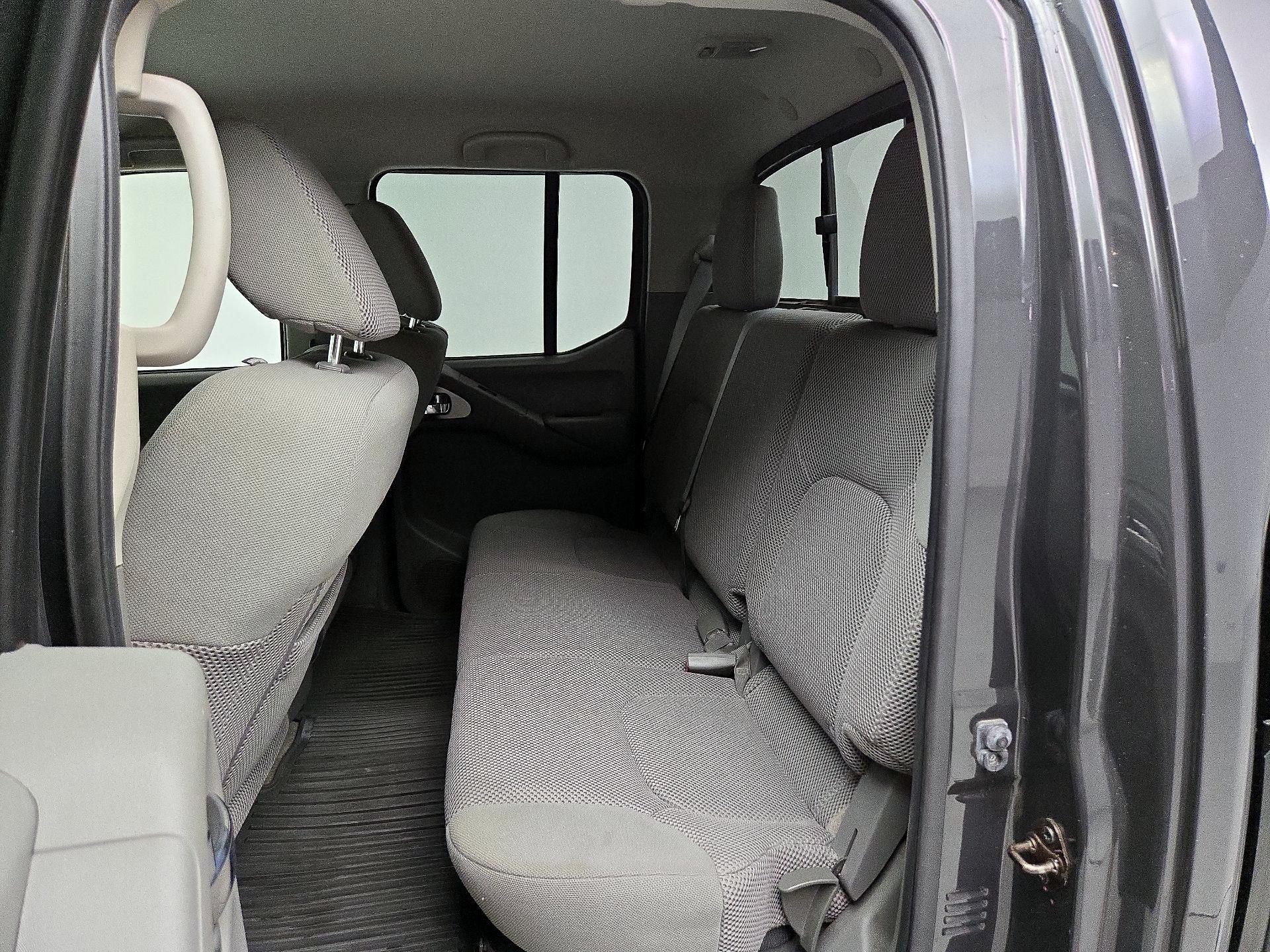 Thumbnail: 2014 Nissan Frontier - 19