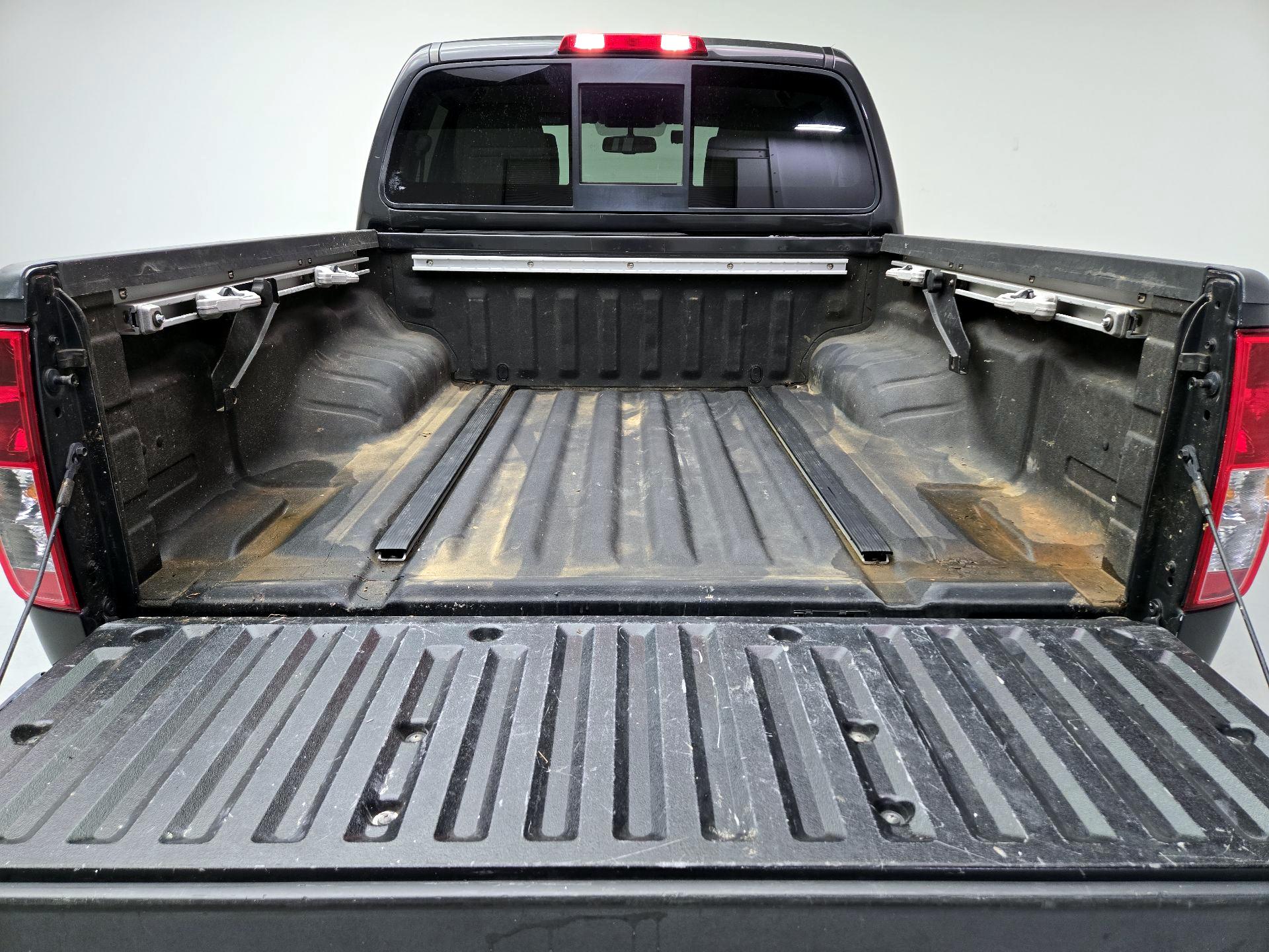 Thumbnail: 2014 Nissan Frontier - 20