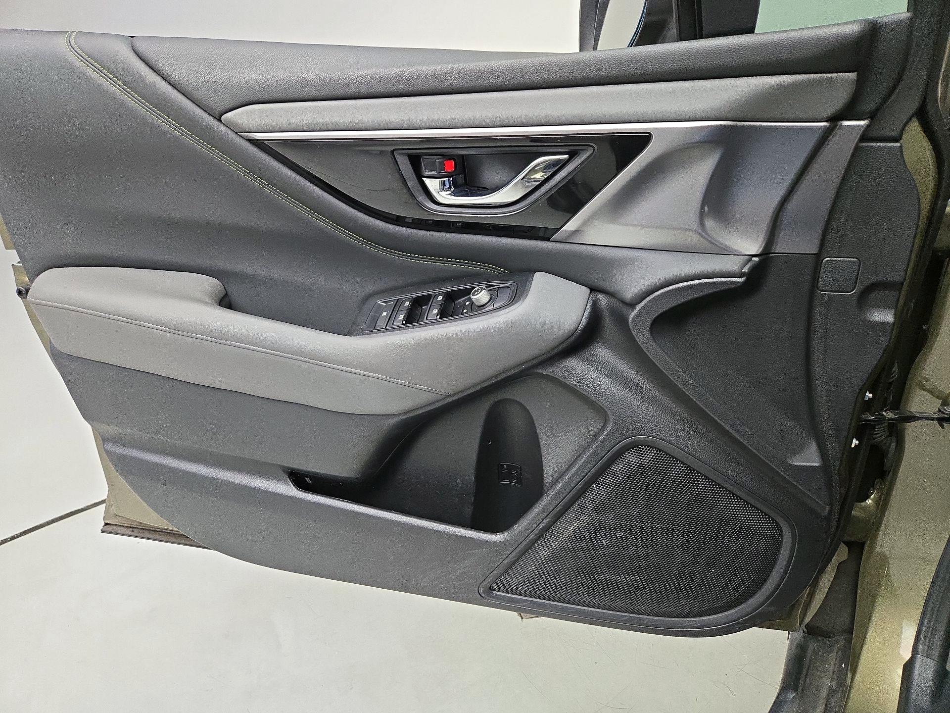 Thumbnail: 2020 Subaru Outback - 12