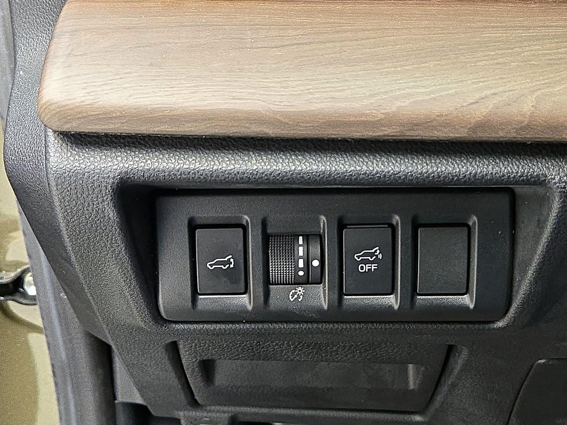 Thumbnail: 2020 Subaru Outback - 13