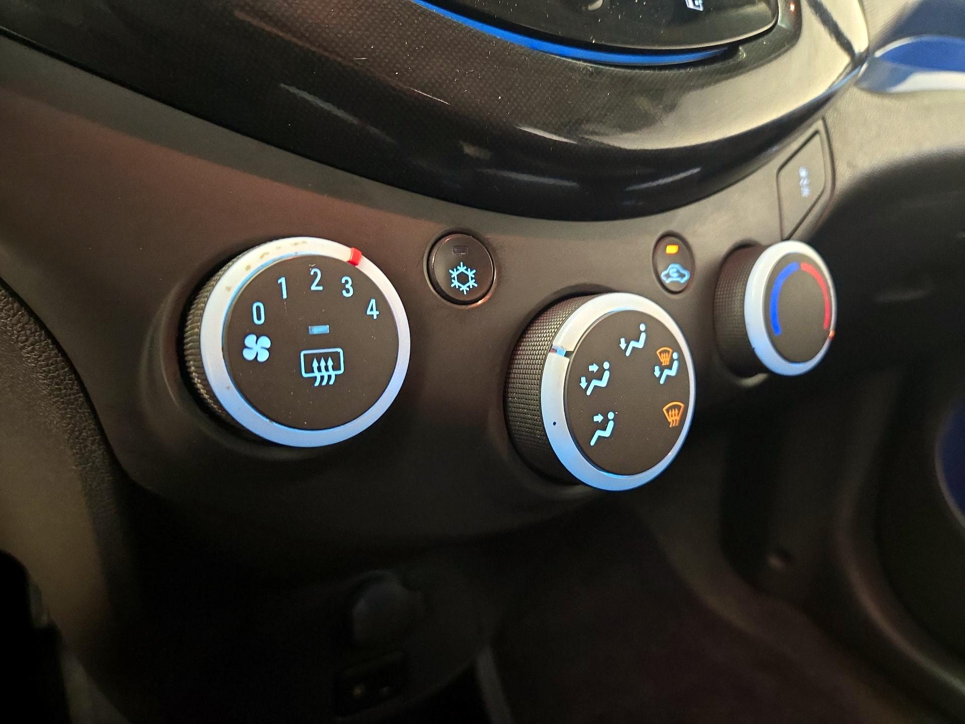 Thumbnail: 2014 Chevrolet Spark - 15