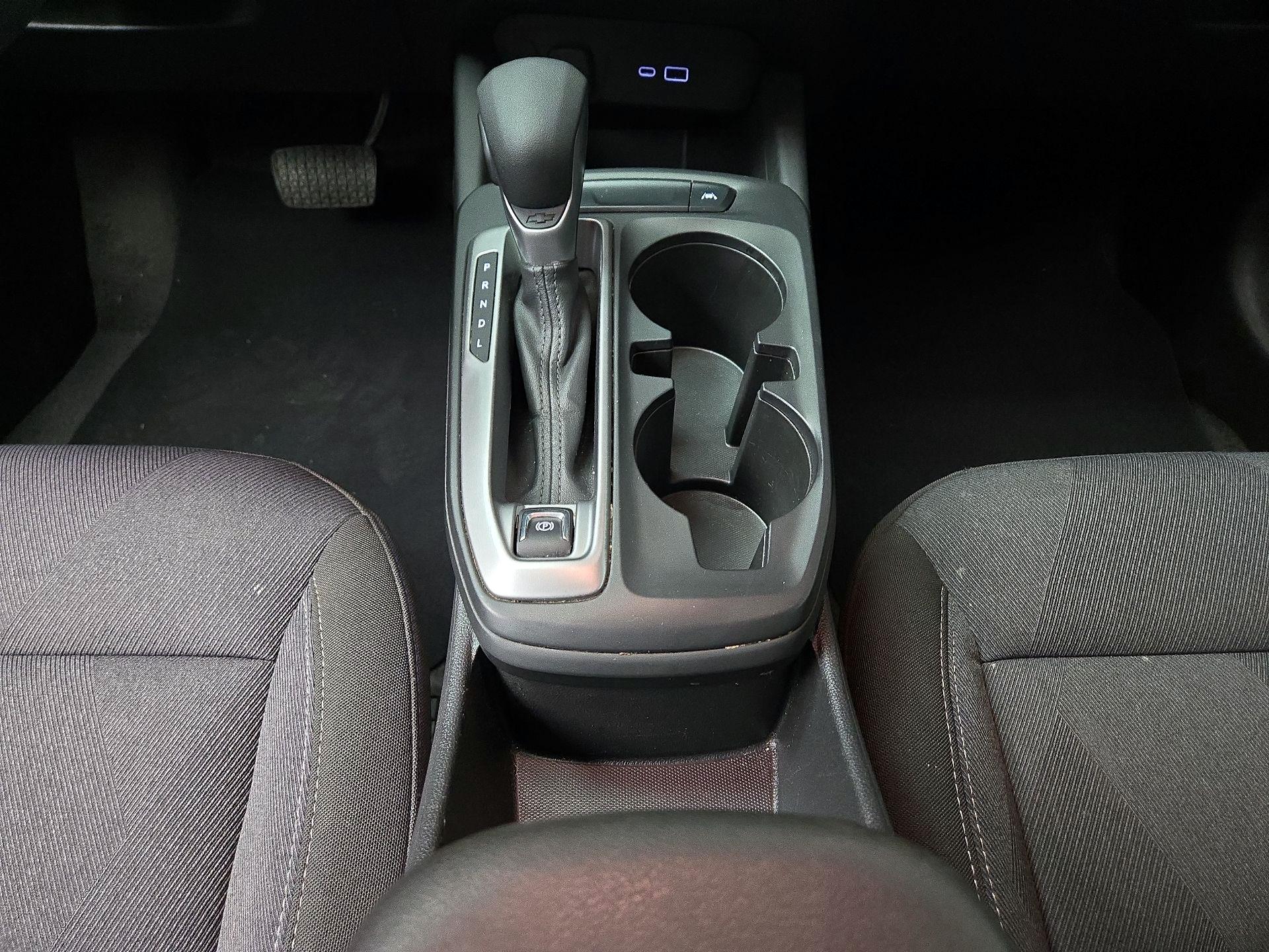 Thumbnail: 2025 Chevrolet Trax - 17