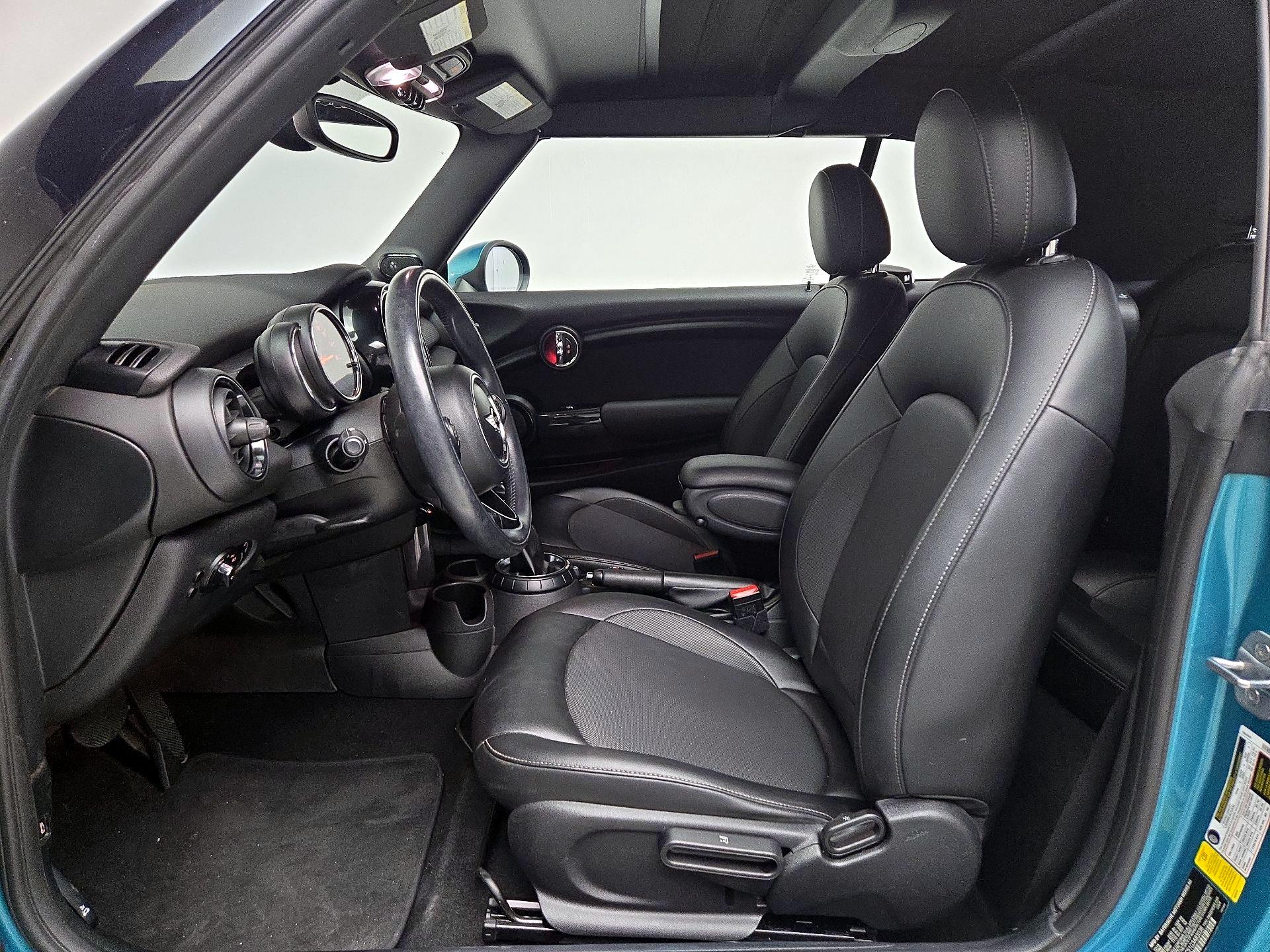 Thumbnail: 2016 MINI Cooper - 11