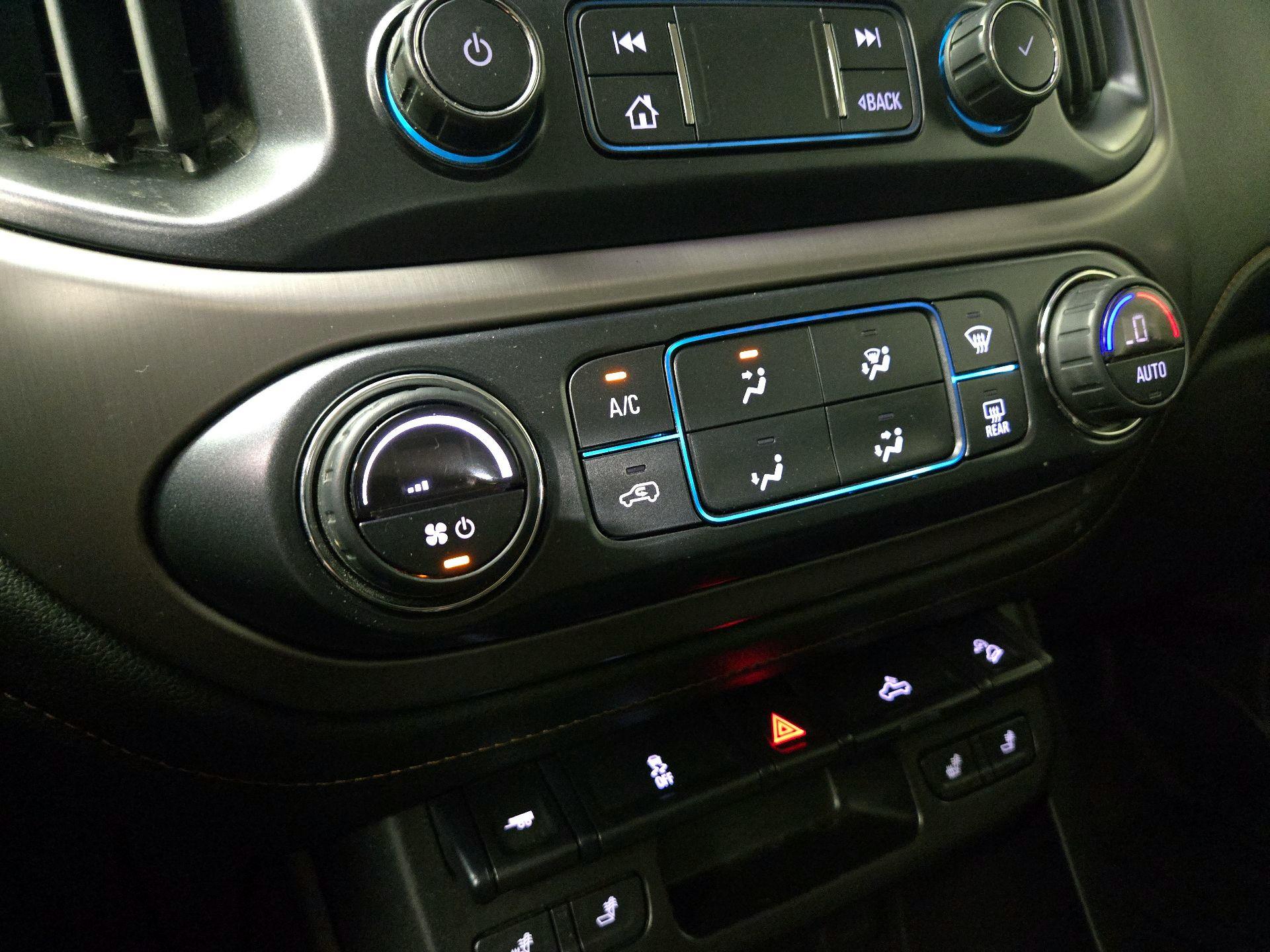 Thumbnail: 2021 GMC Canyon - 16