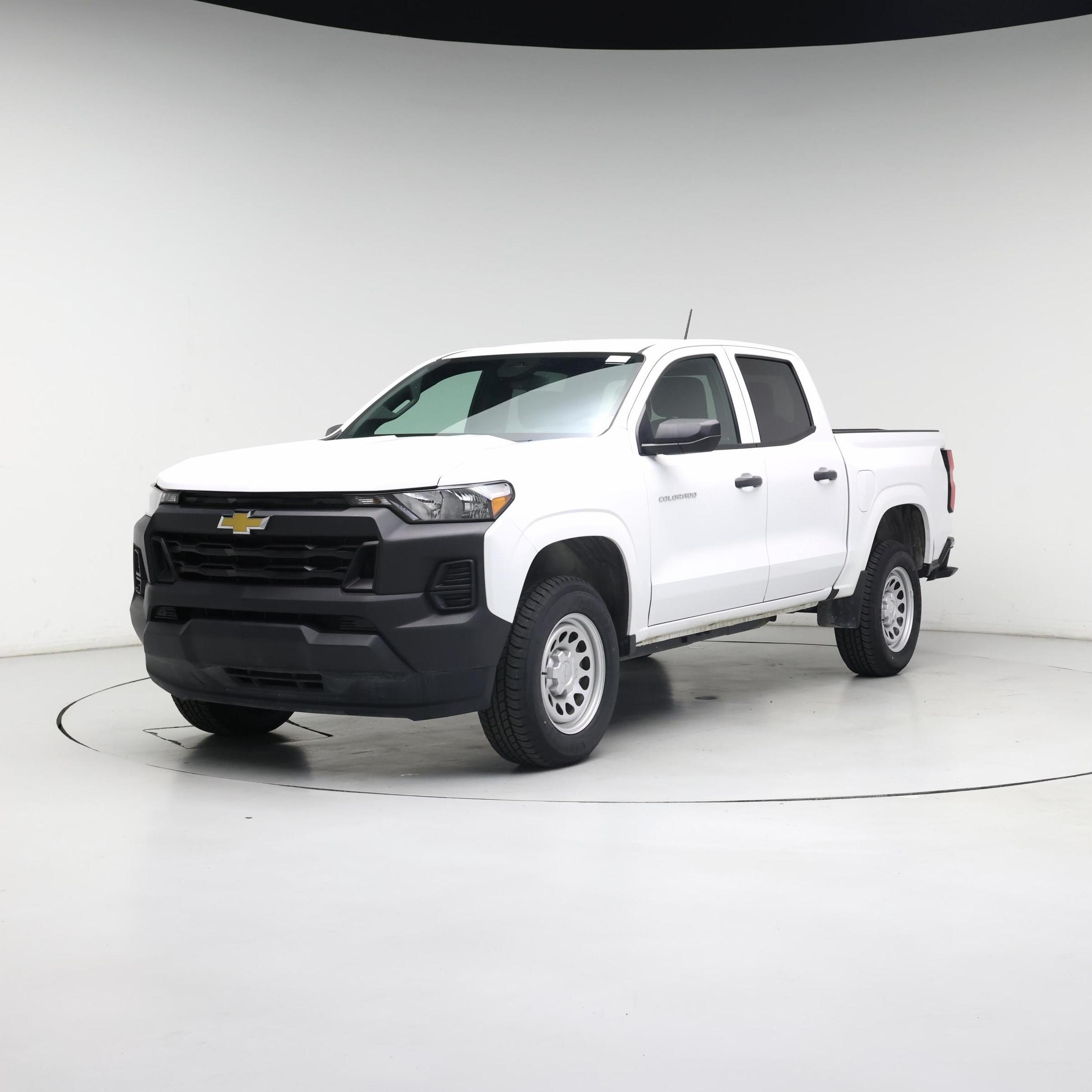 Thumbnail: 2023 Chevrolet Colorado - 4