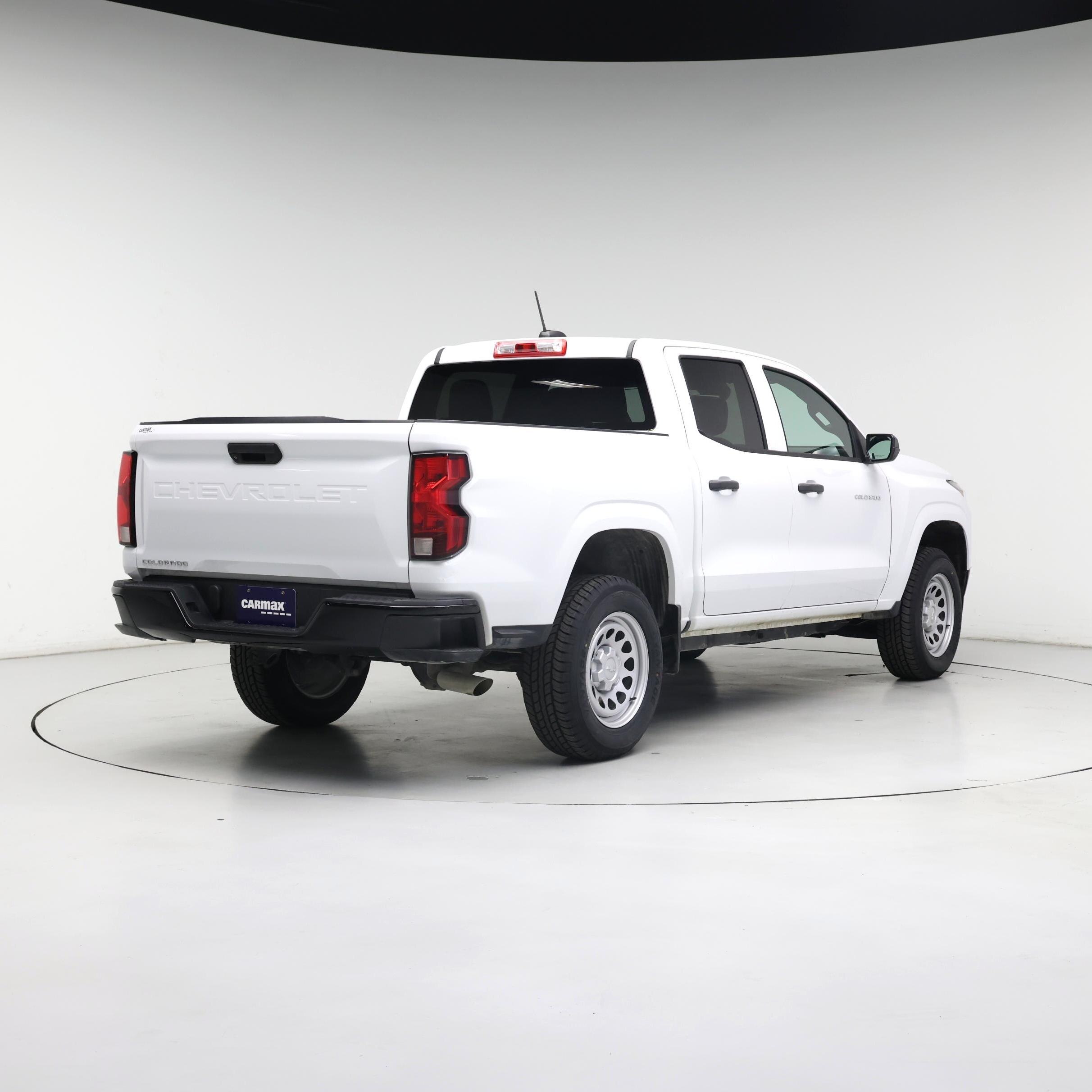 Thumbnail: 2023 Chevrolet Colorado - 8