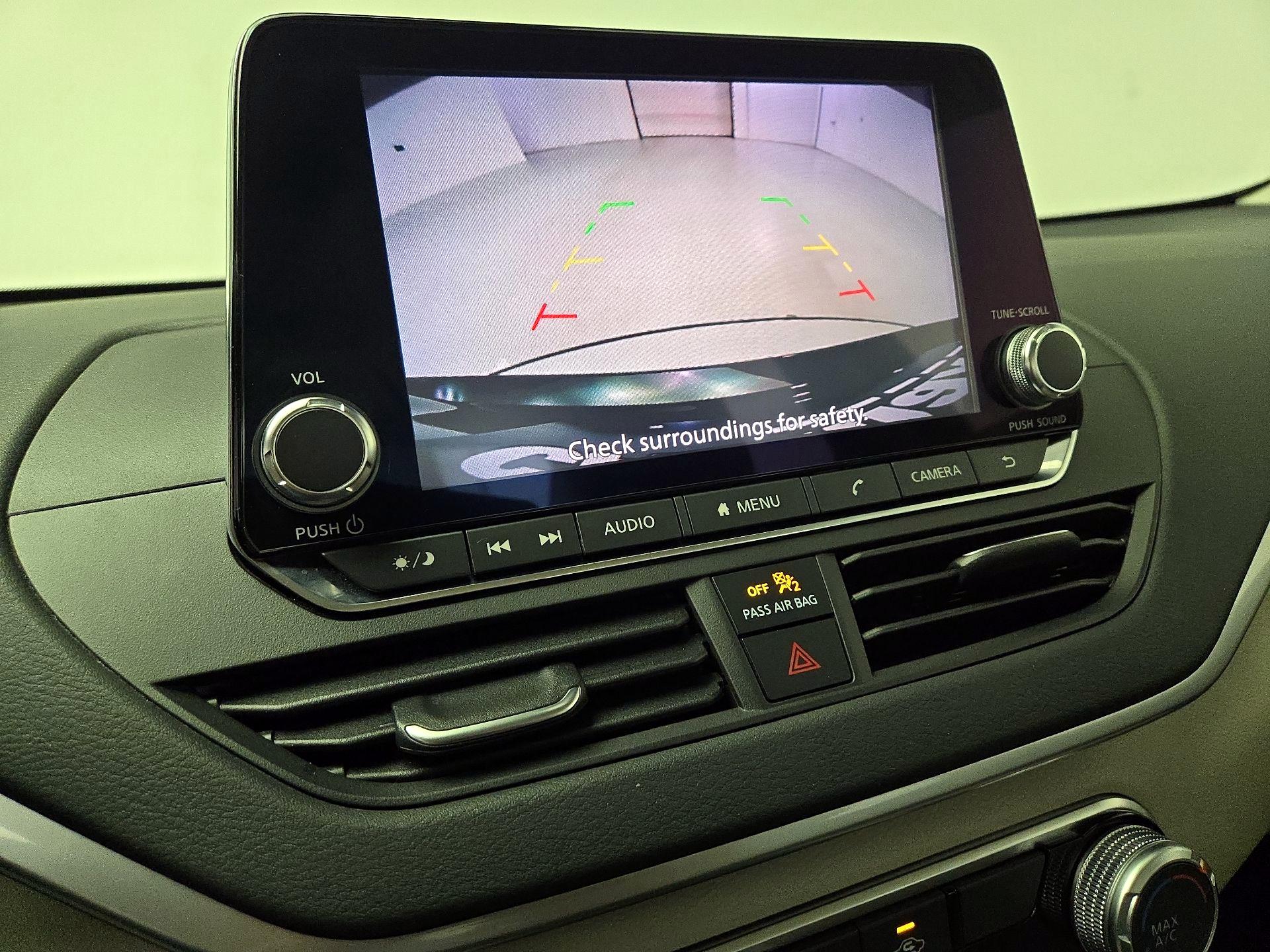 Thumbnail: 2022 Nissan Altima - 14