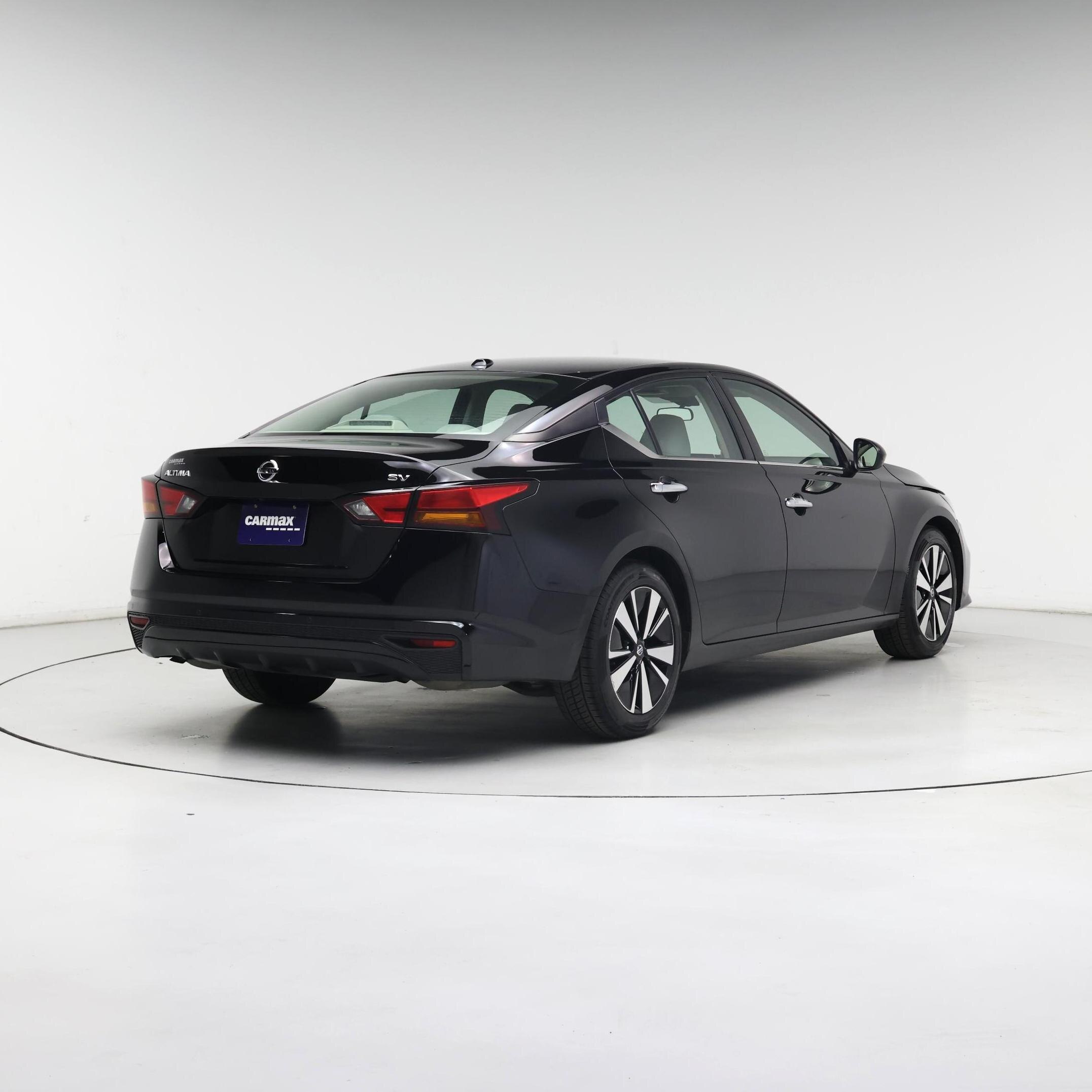 Thumbnail: 2022 Nissan Altima - 8