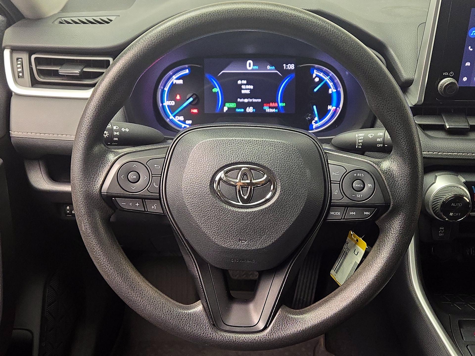 Thumbnail: 2024 Toyota RAV4 - 10