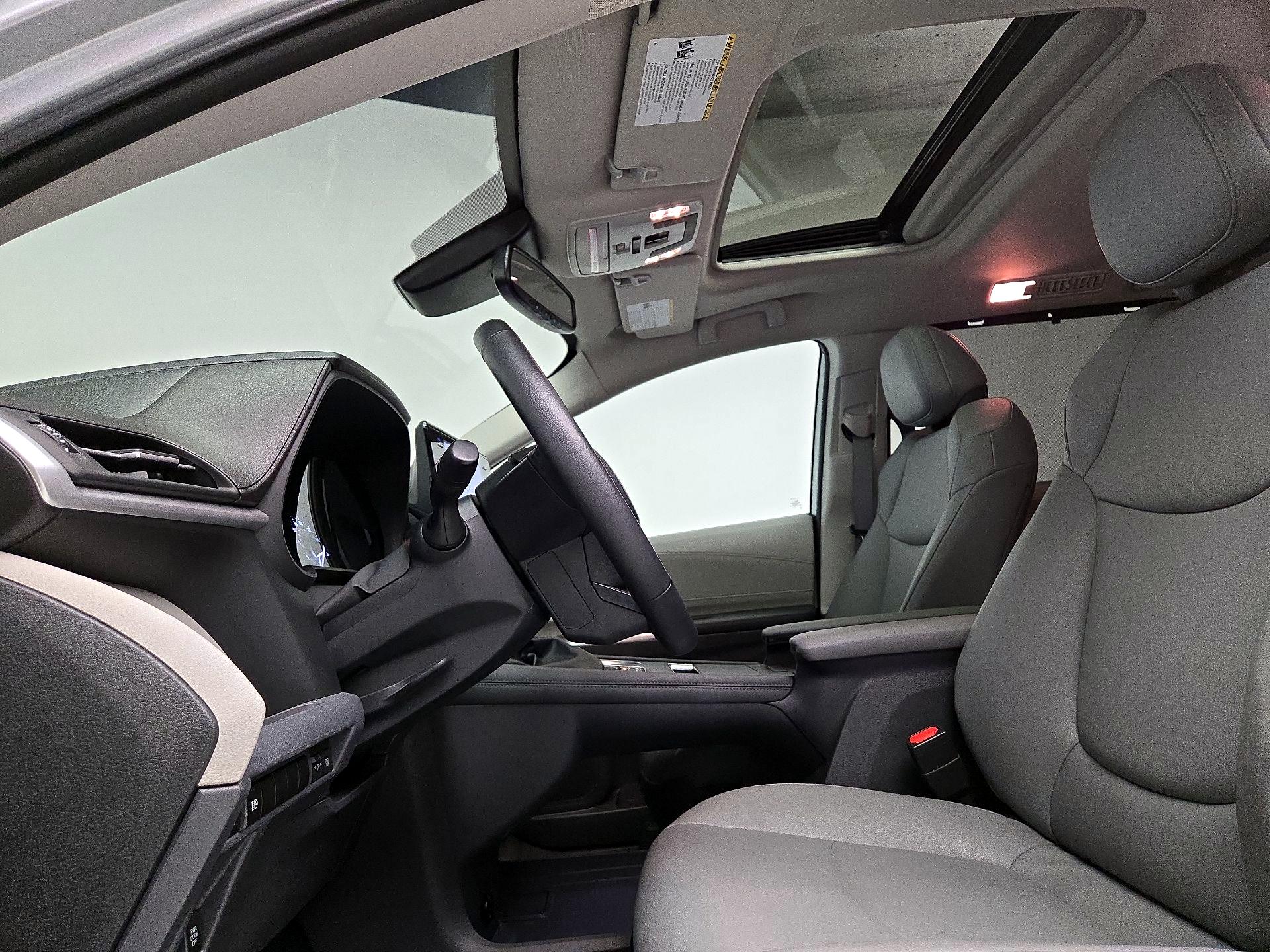 Thumbnail: 2023 Toyota Sienna - 19