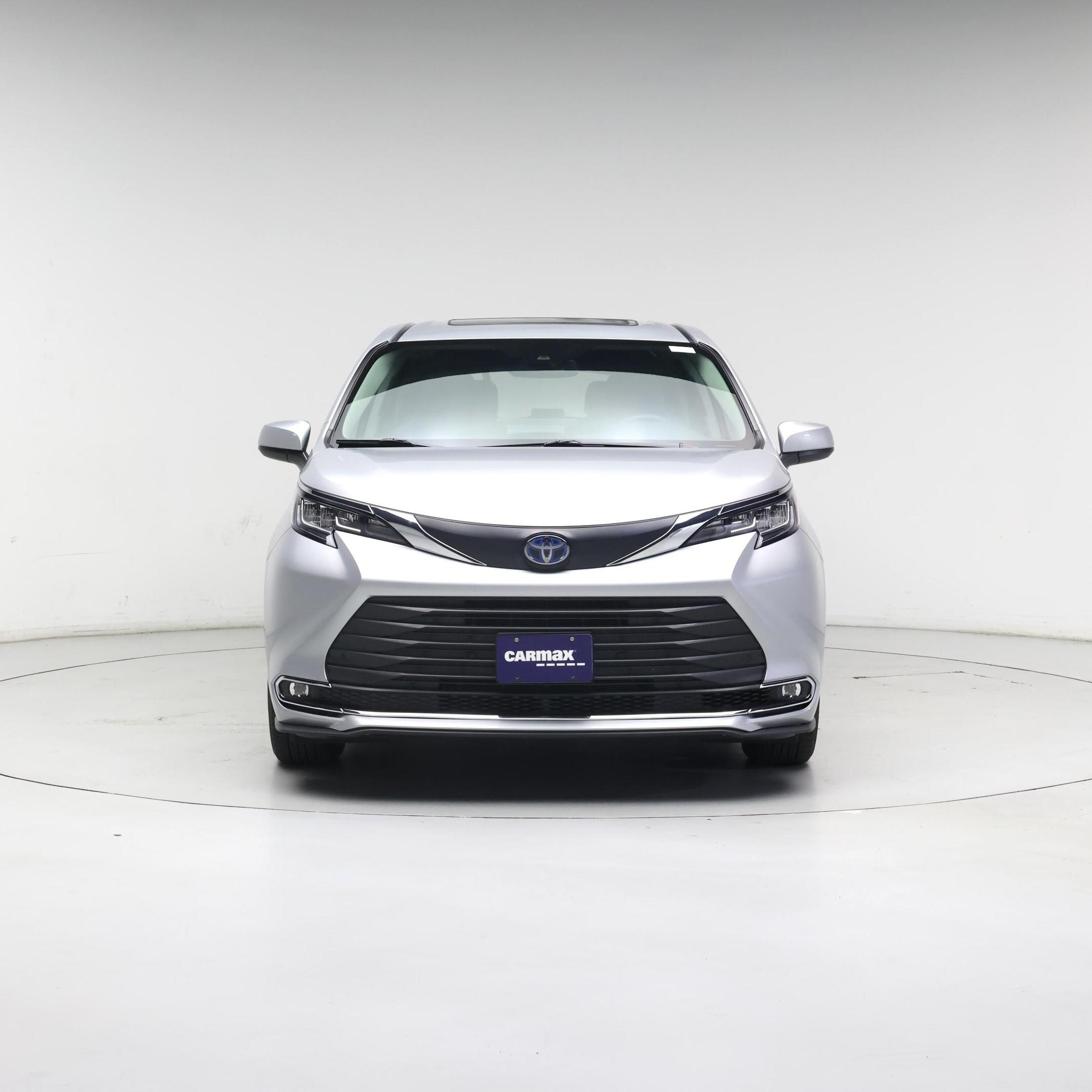 Thumbnail: 2023 Toyota Sienna - 5