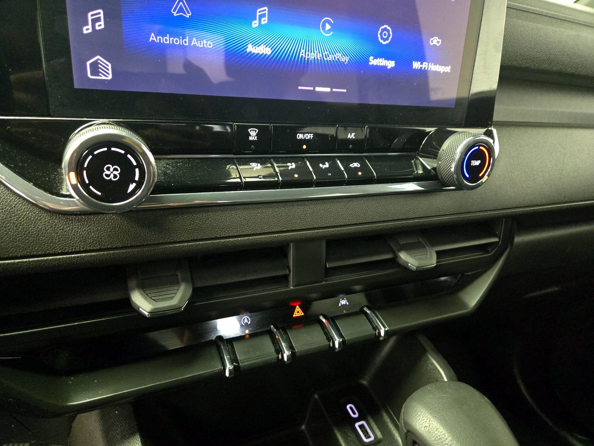 Thumbnail: 2023 Chevrolet Colorado - 14