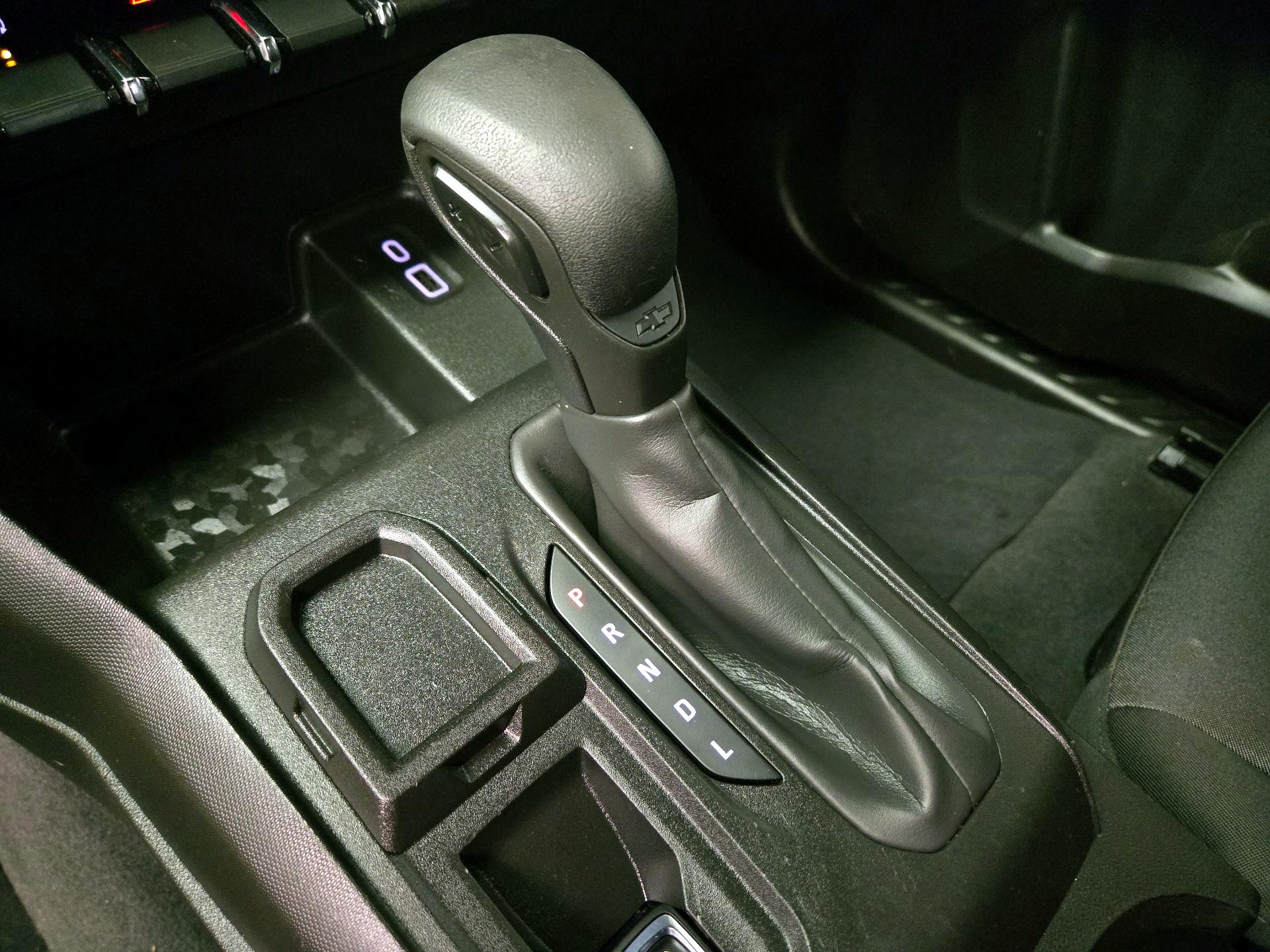 Thumbnail: 2023 Chevrolet Colorado - 15