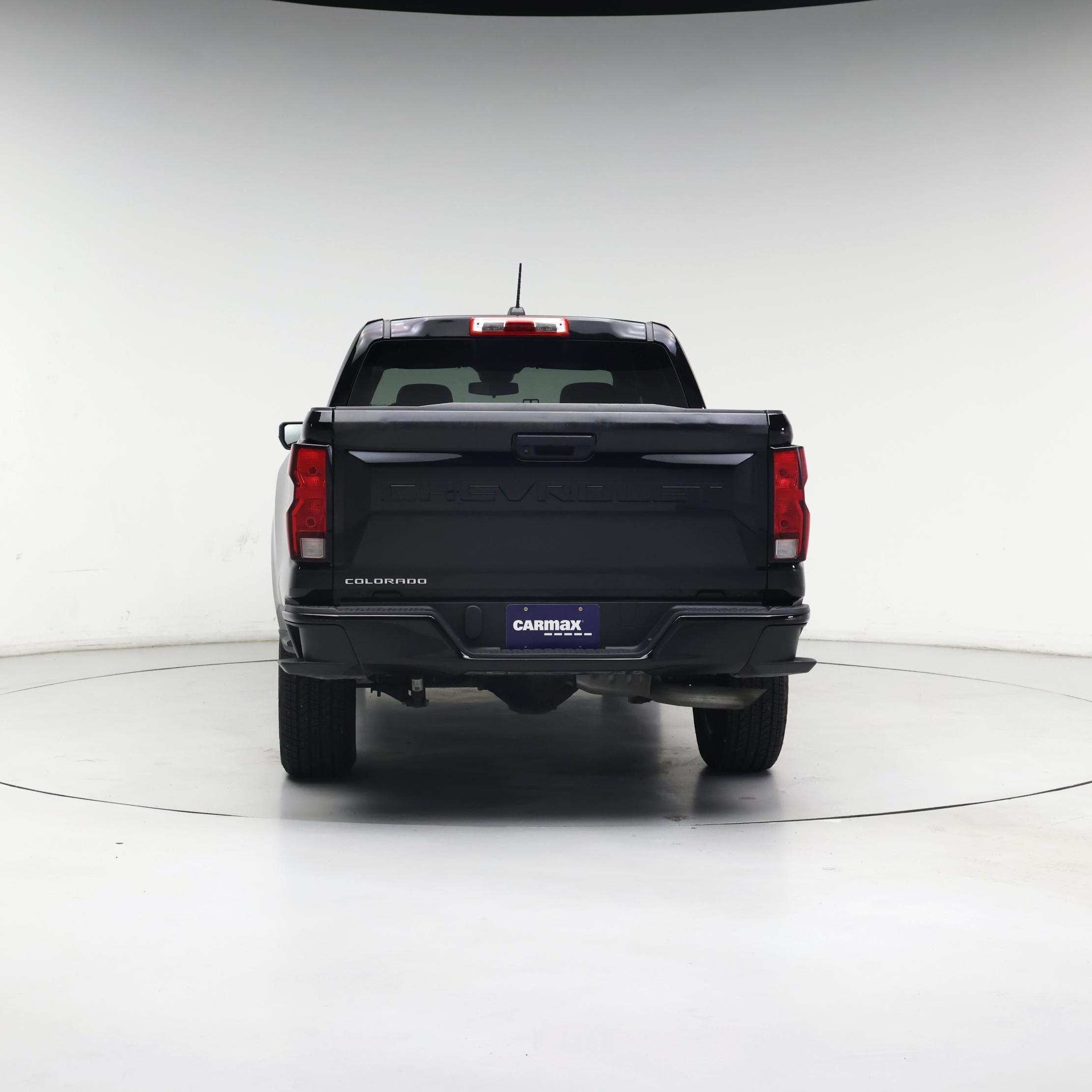 Thumbnail: 2023 Chevrolet Colorado - 6