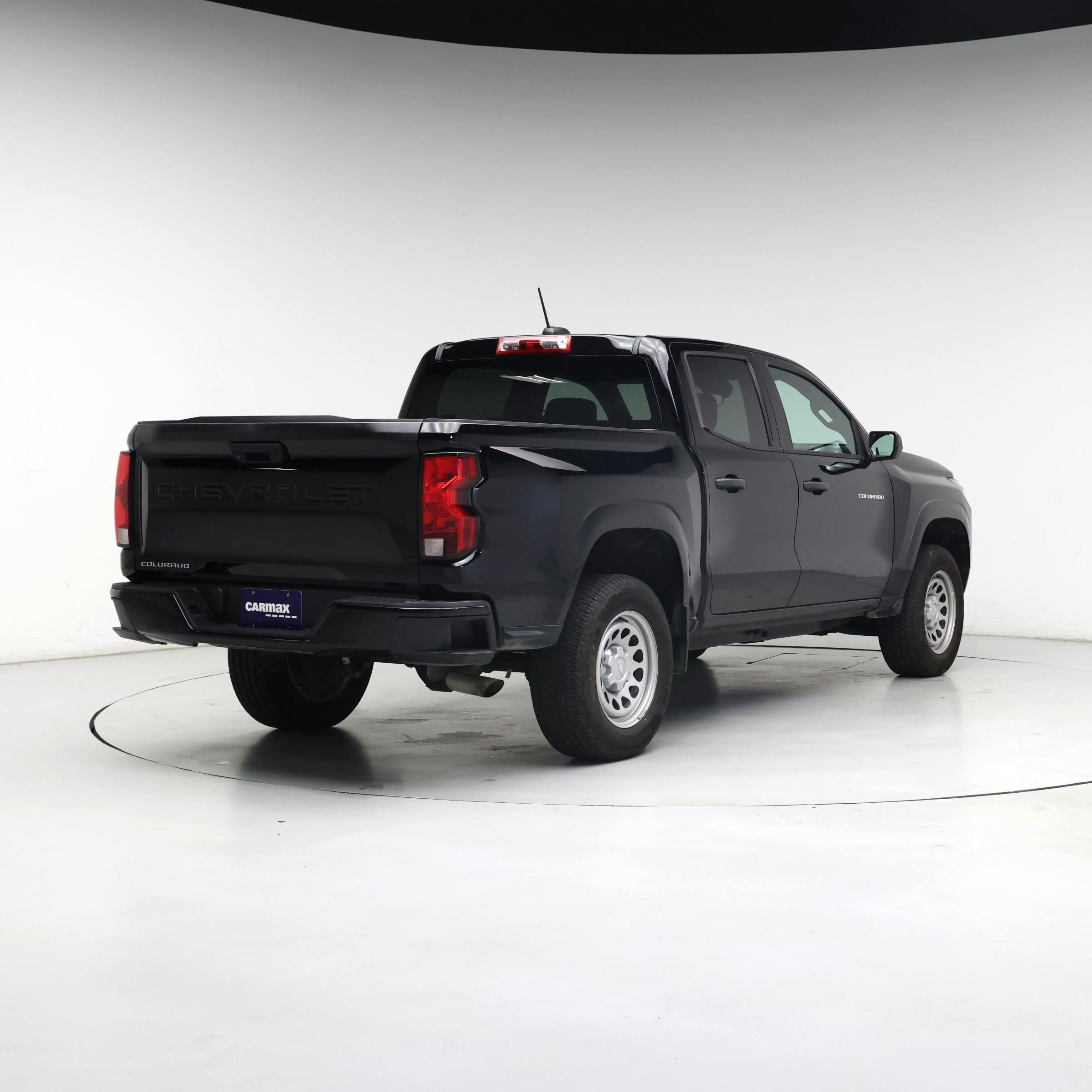 Thumbnail: 2023 Chevrolet Colorado - 8