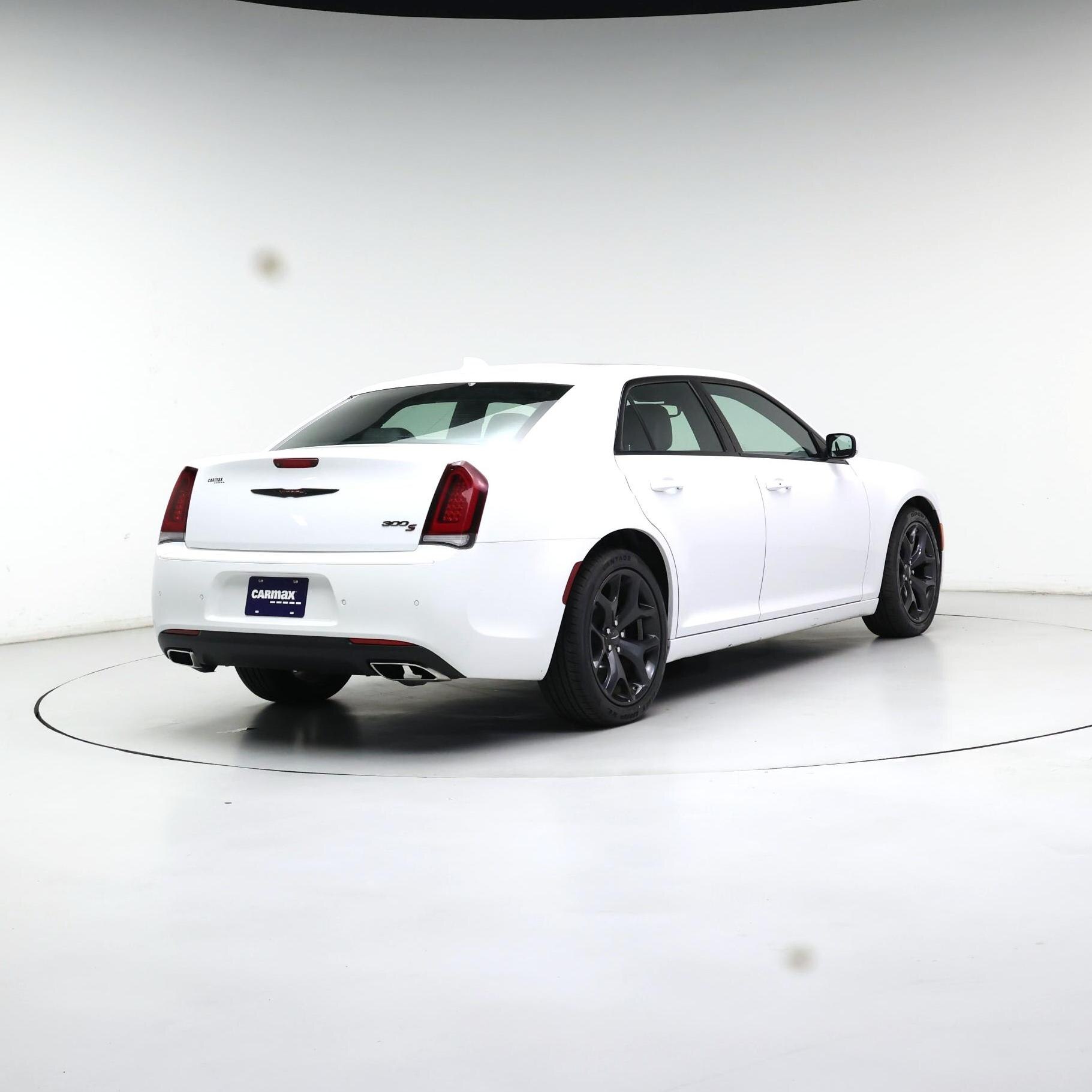Thumbnail: 2023 Chrysler 300 - 8