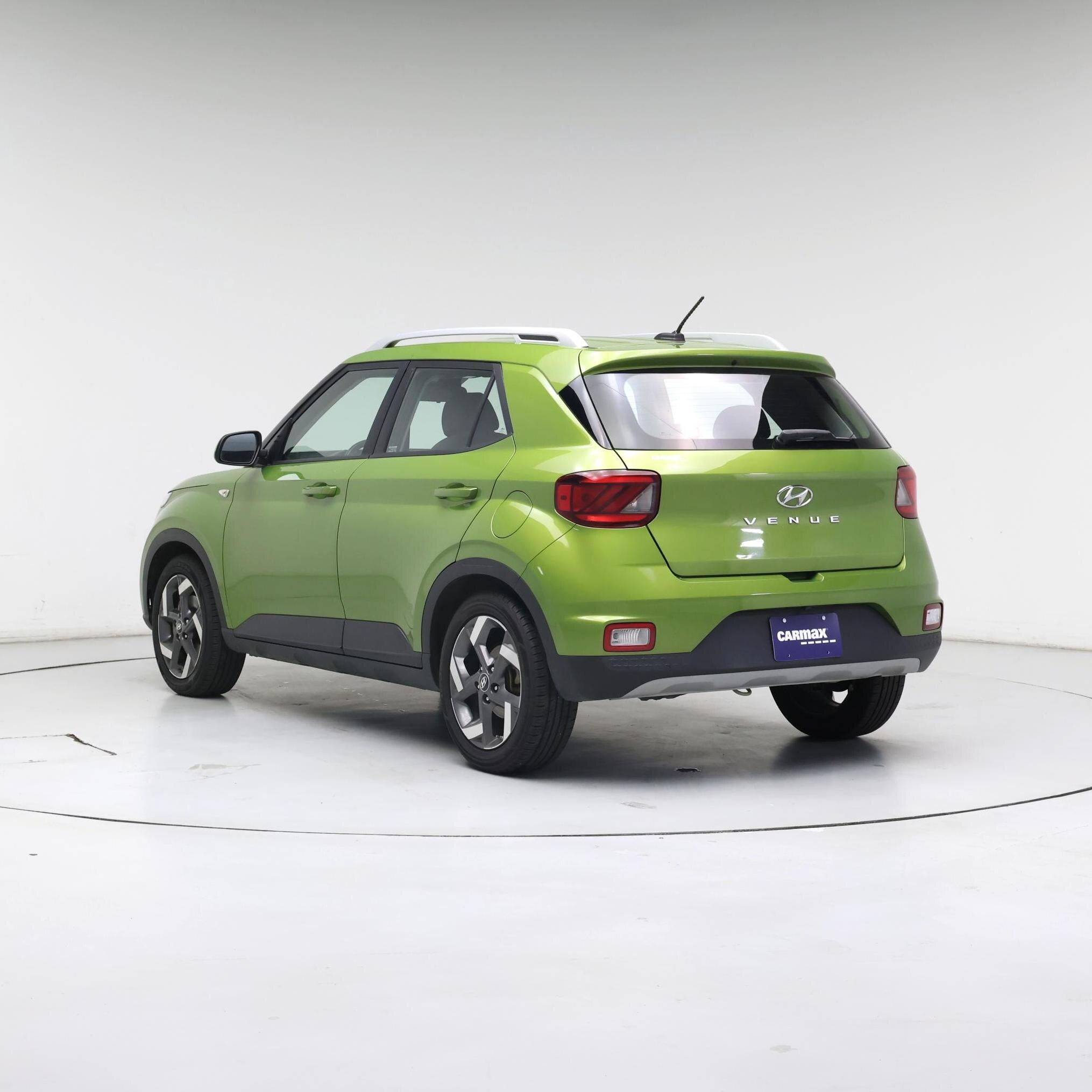 Thumbnail: 2023 Hyundai Venue - 2