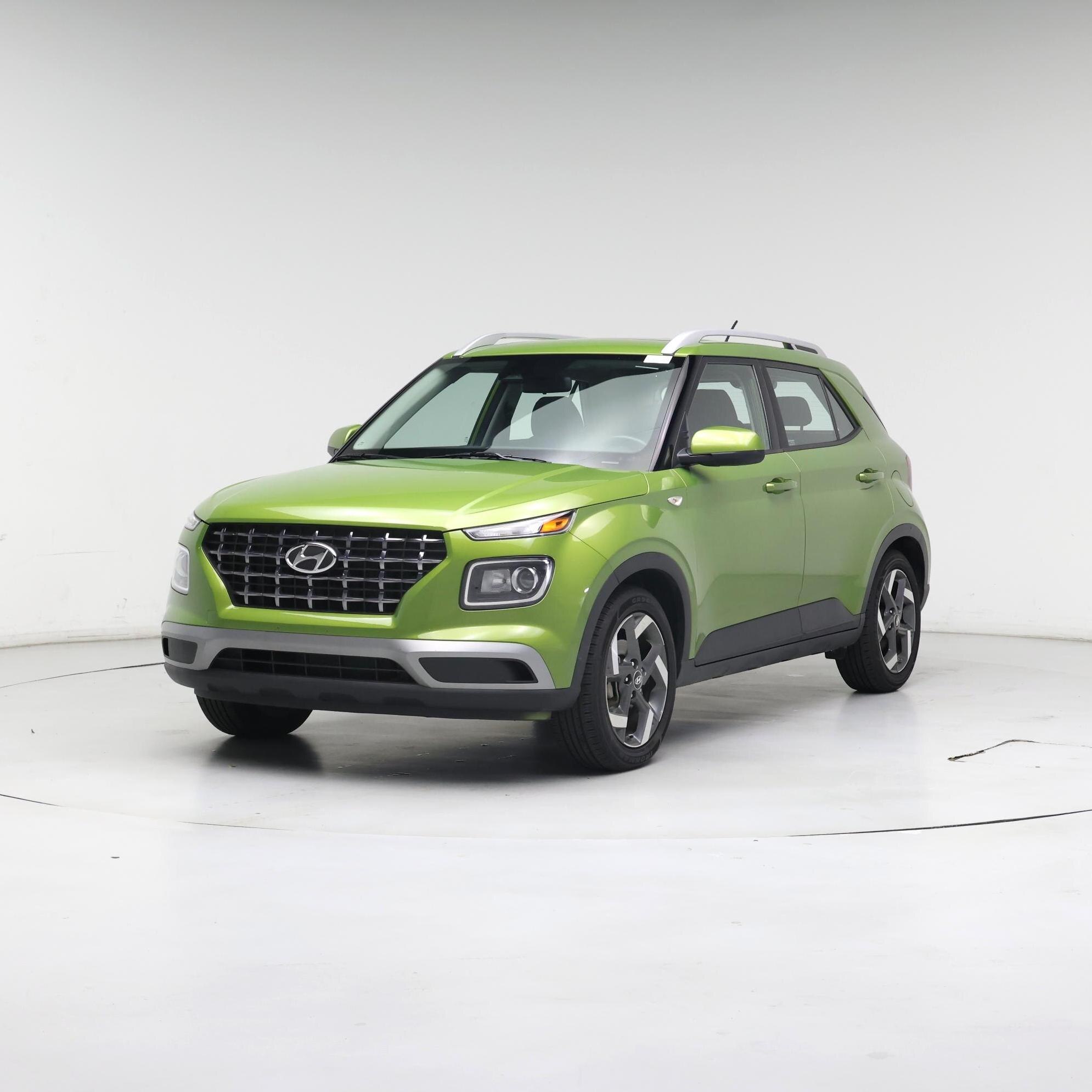 Thumbnail: 2023 Hyundai Venue - 4