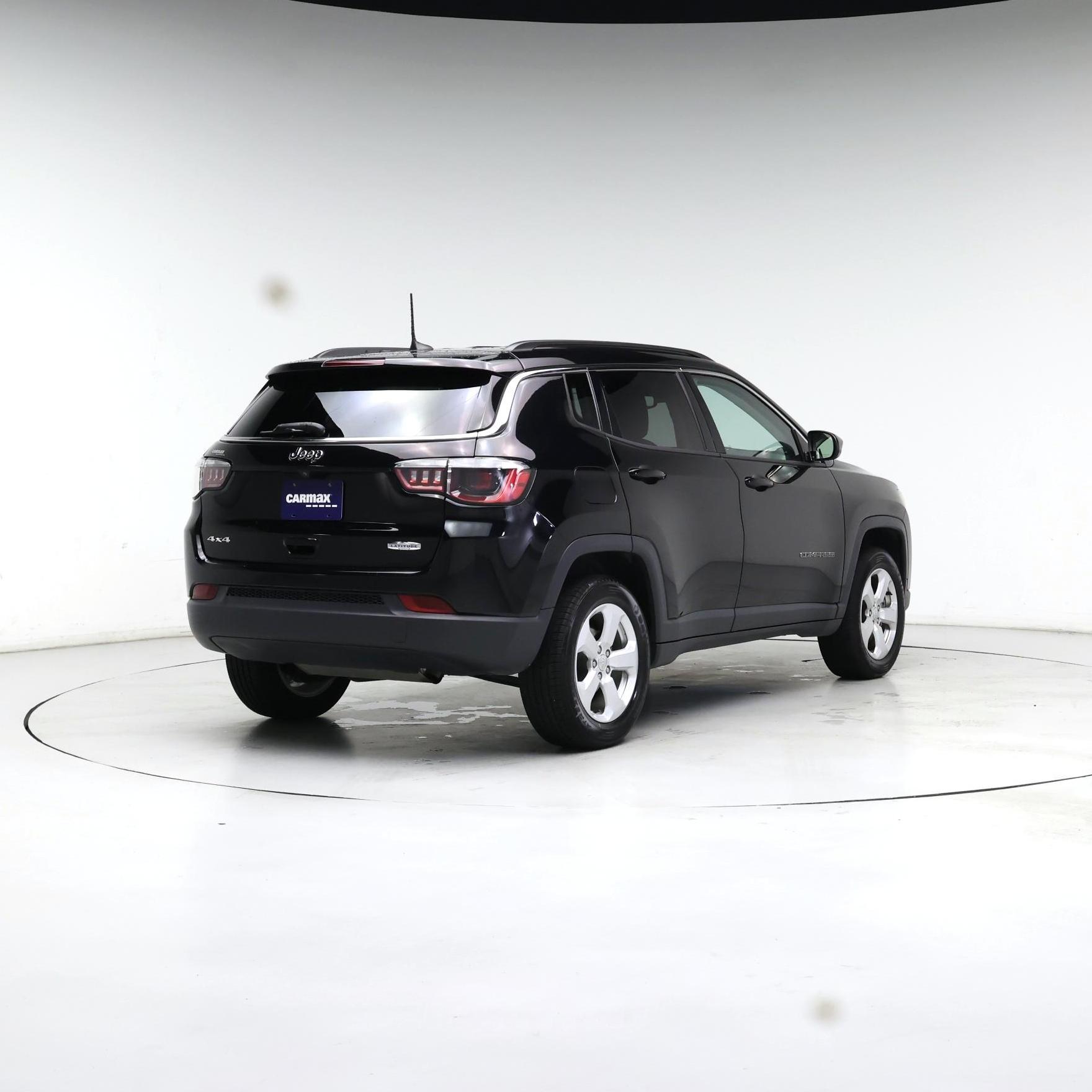 Thumbnail: 2021 Jeep Compass - 8