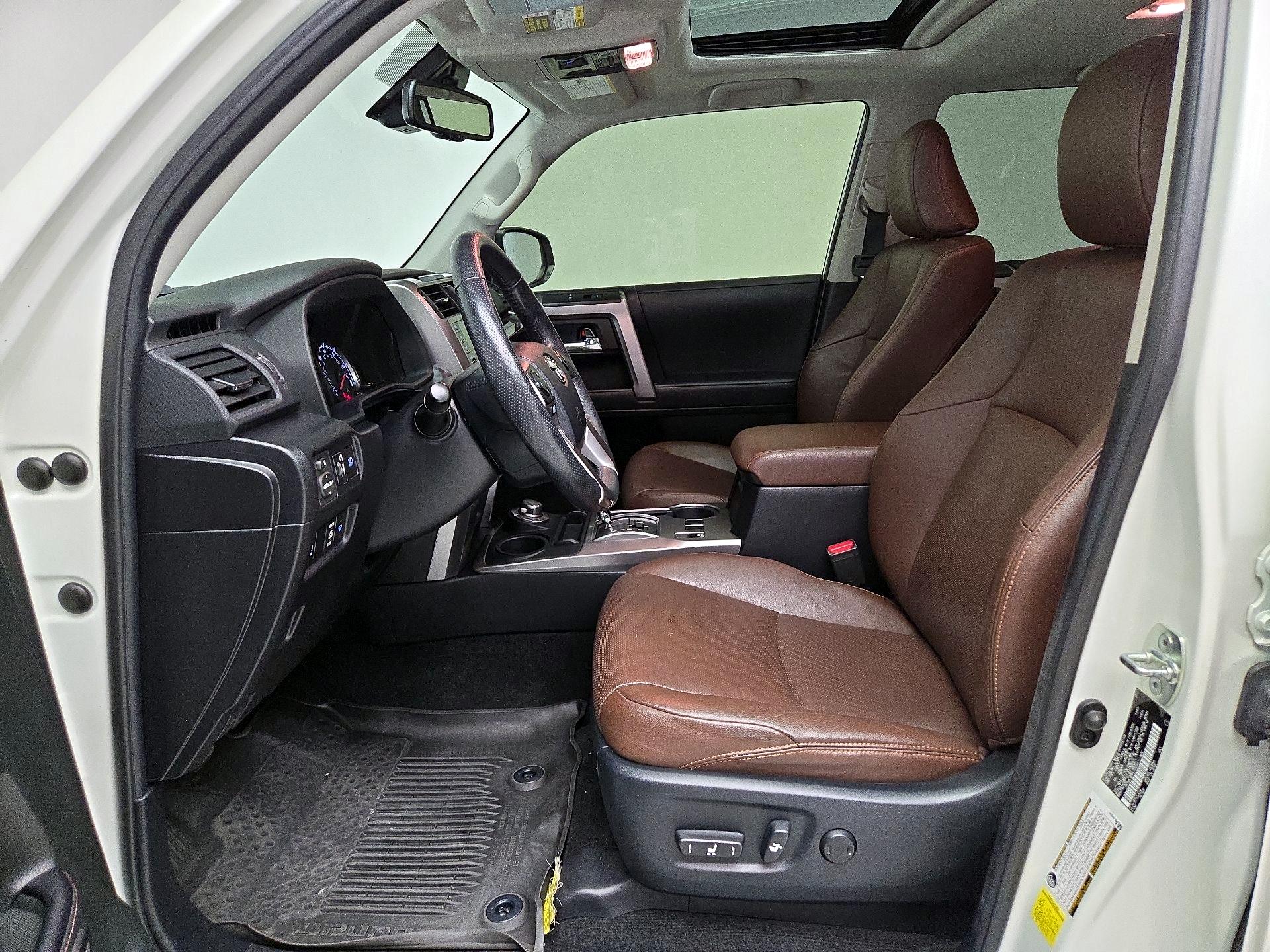 Thumbnail: 2023 Toyota 4Runner - 11