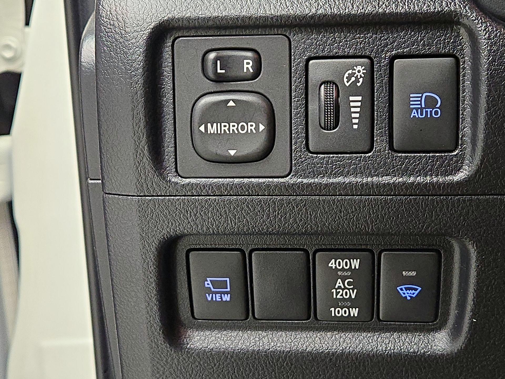 Thumbnail: 2023 Toyota 4Runner - 13