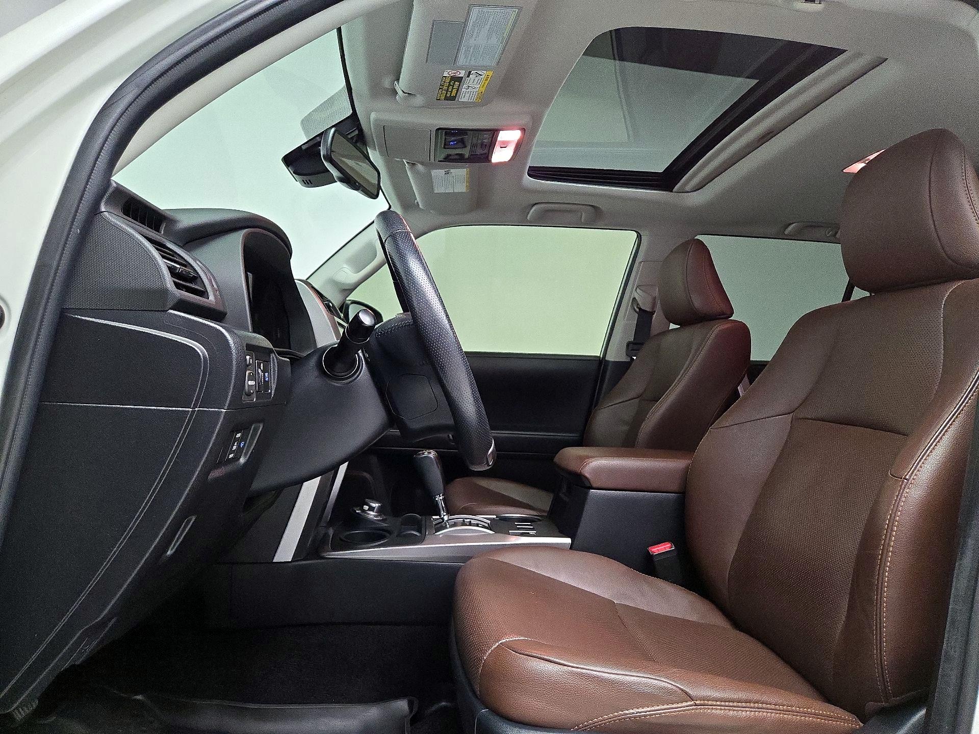 Thumbnail: 2023 Toyota 4Runner - 20