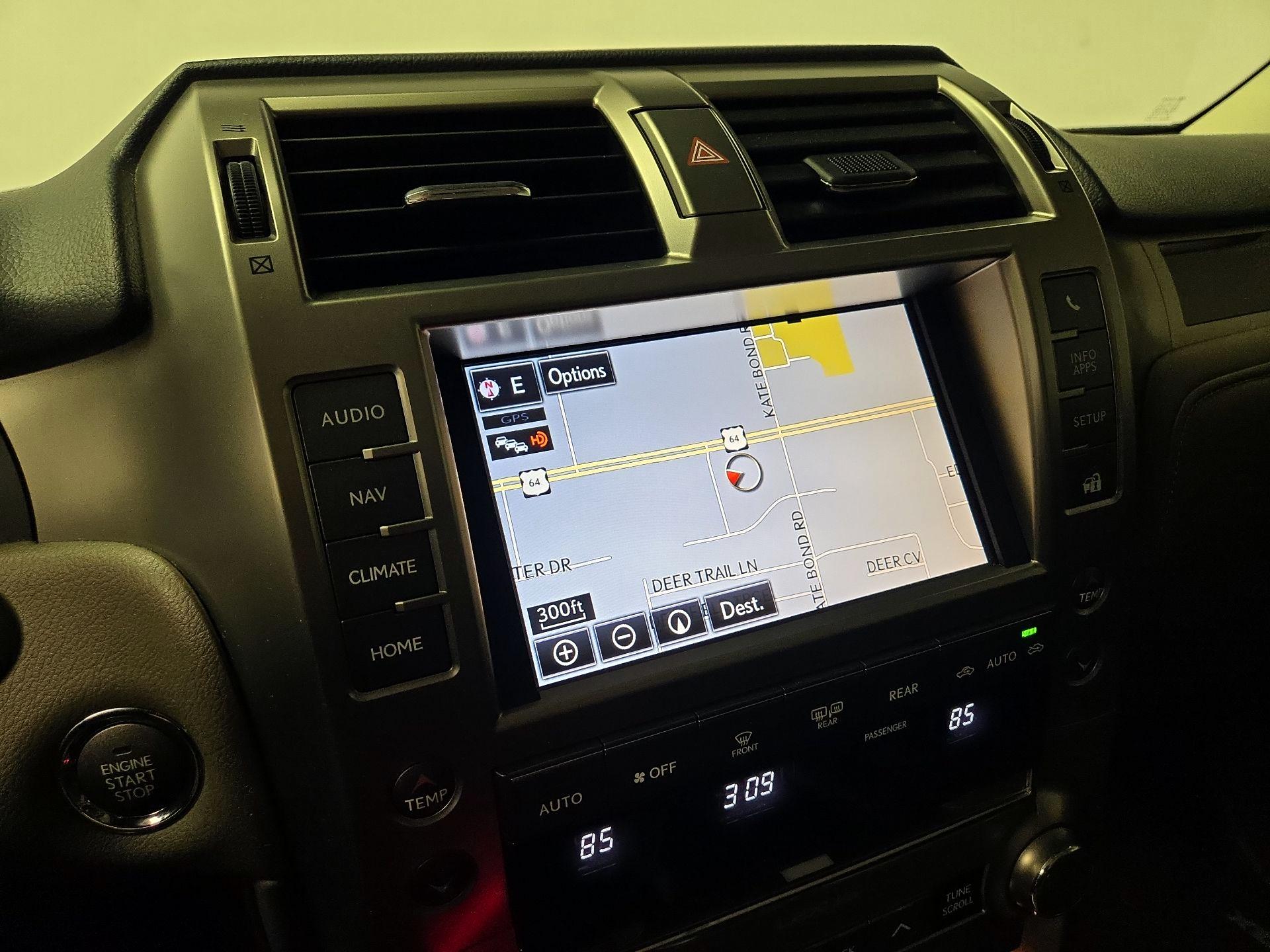 Thumbnail: 2017 Lexus GX - 14