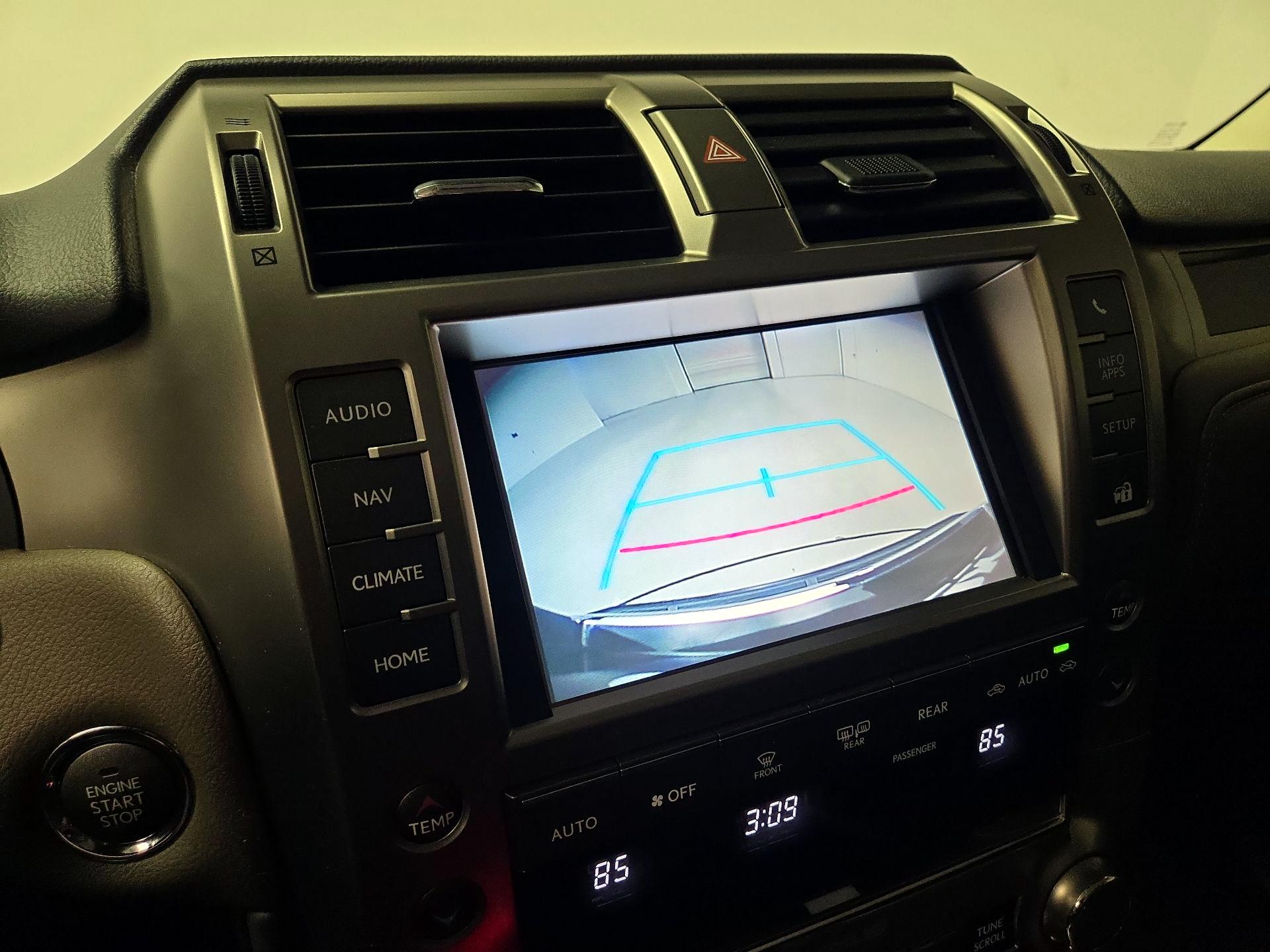 Thumbnail: 2017 Lexus GX - 15