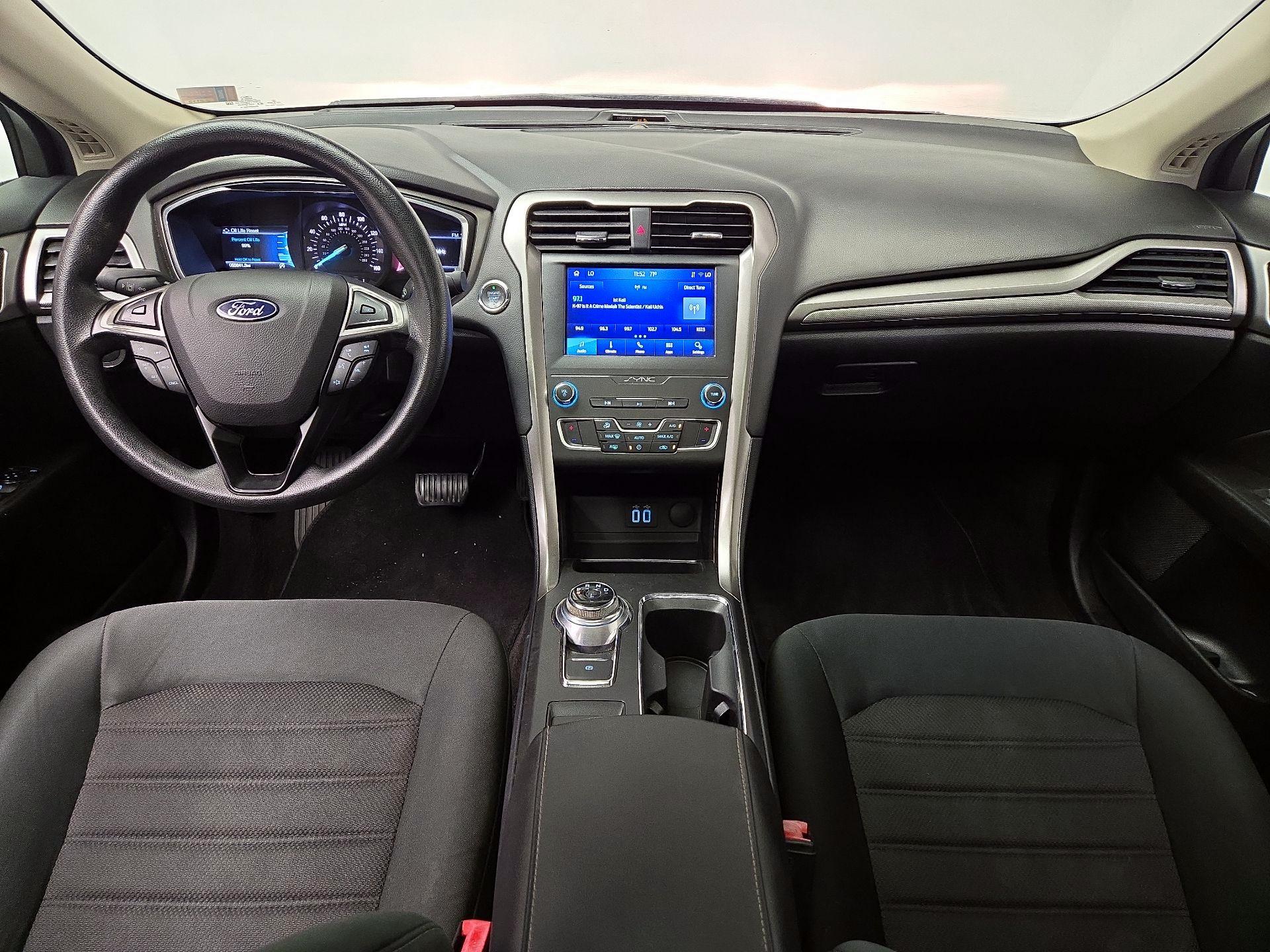 Thumbnail: 2020 Ford Fusion - 9