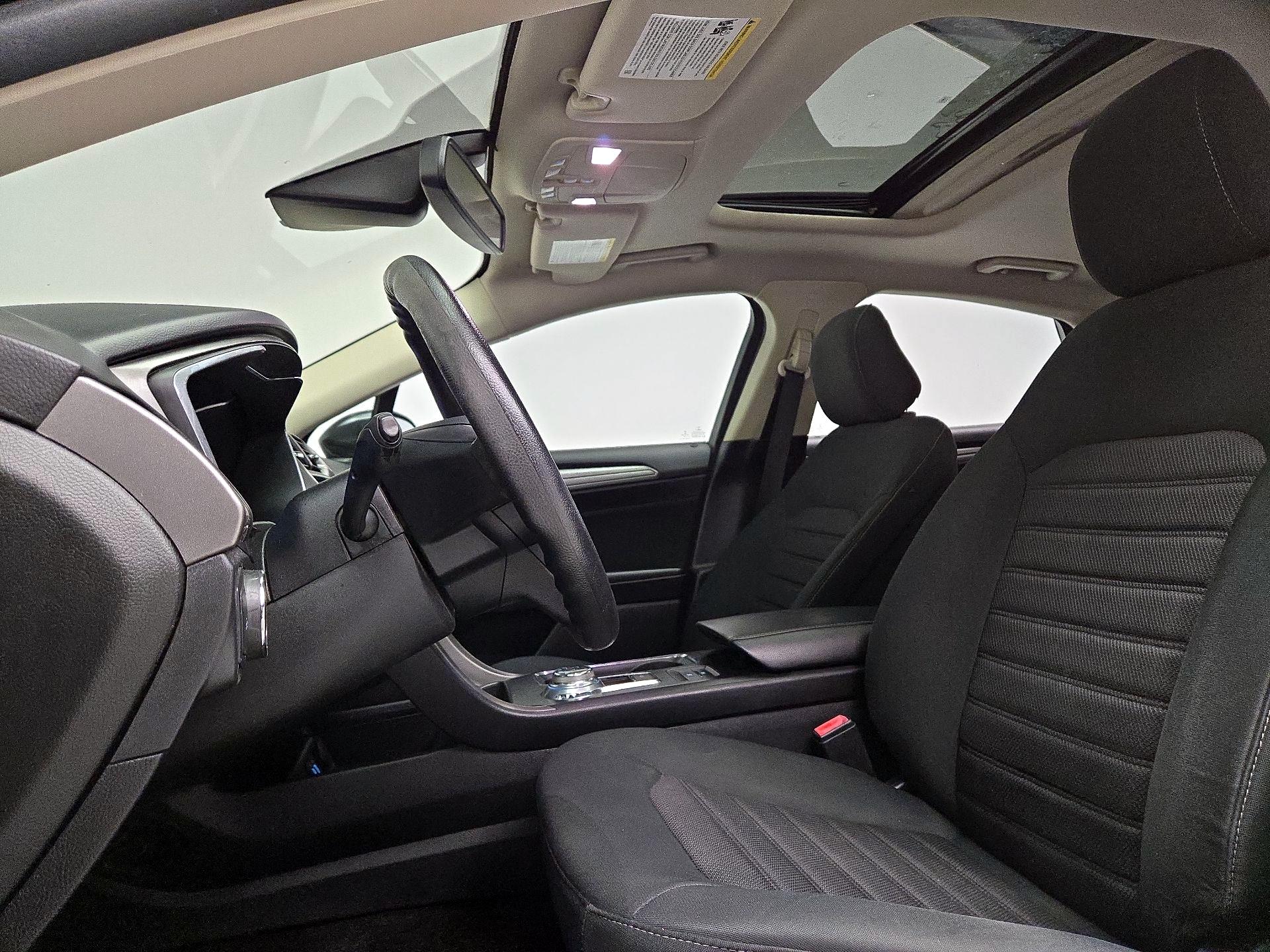 Thumbnail: 2020 Ford Fusion - 19