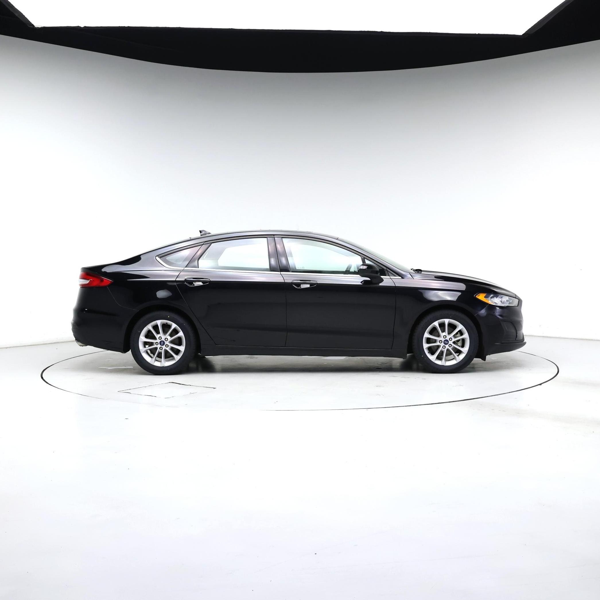 Thumbnail: 2020 Ford Fusion - 7