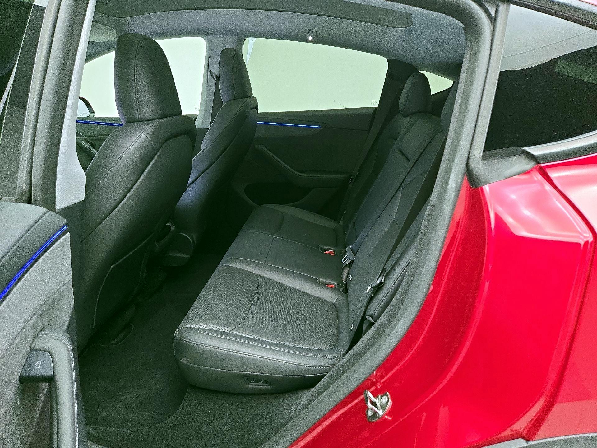 Thumbnail: 2026 Tesla Model Y - 19