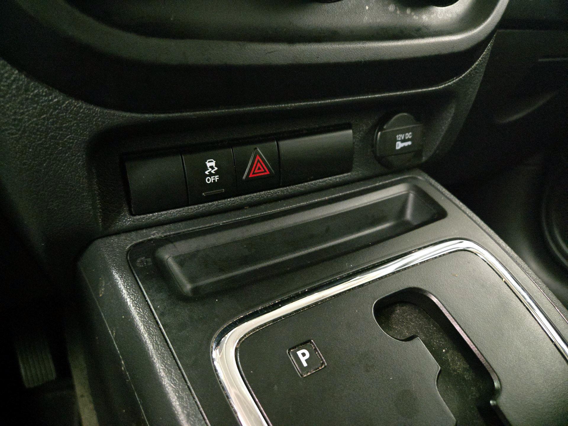 Thumbnail: 2017 Jeep Patriot - 17