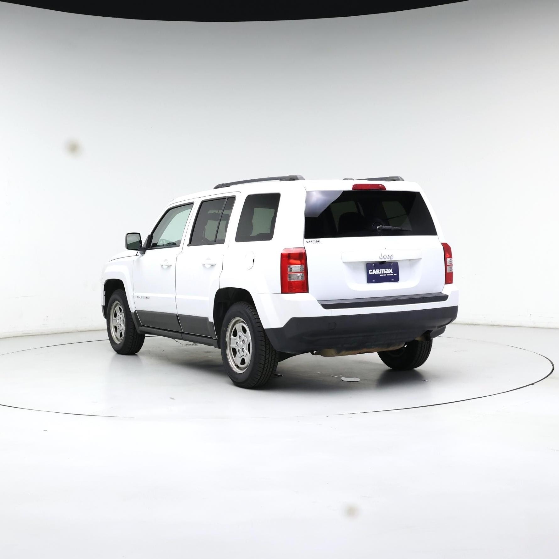 Thumbnail: 2017 Jeep Patriot - 2