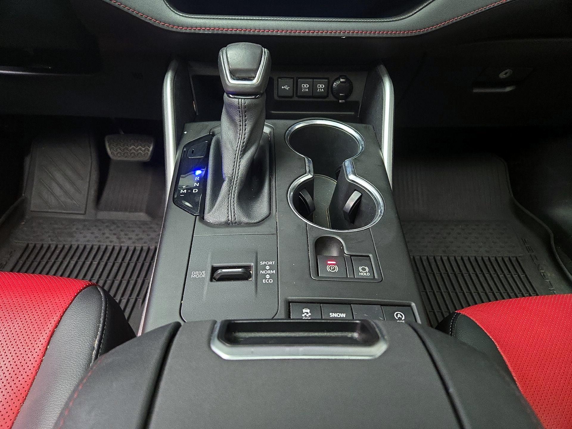 Thumbnail: 2021 Toyota Highlander - 17